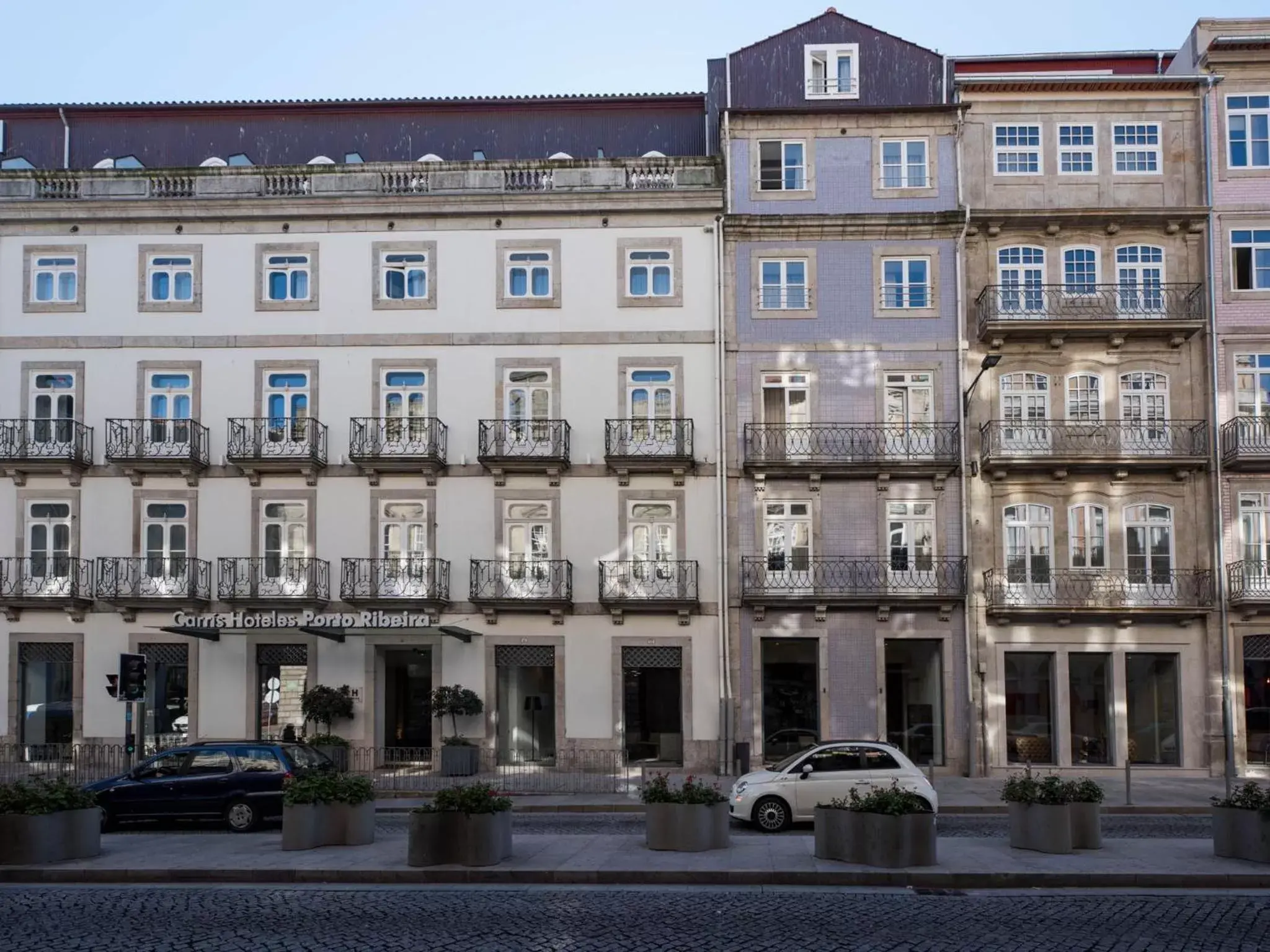 Facade/entrance, Property Building in Hotel Carris Porto Ribeira