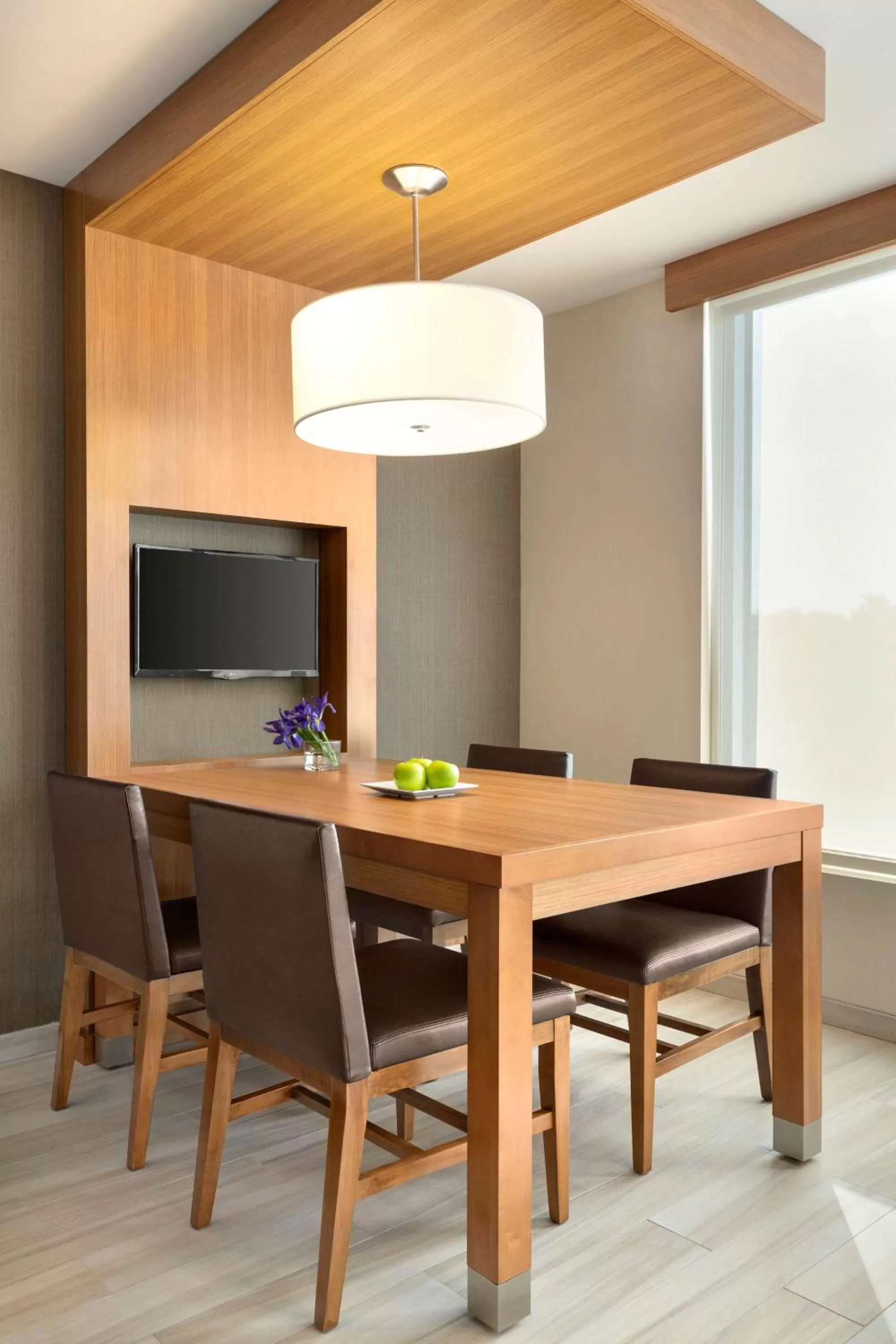 Photo of the whole room in Hyatt Place Vacaville