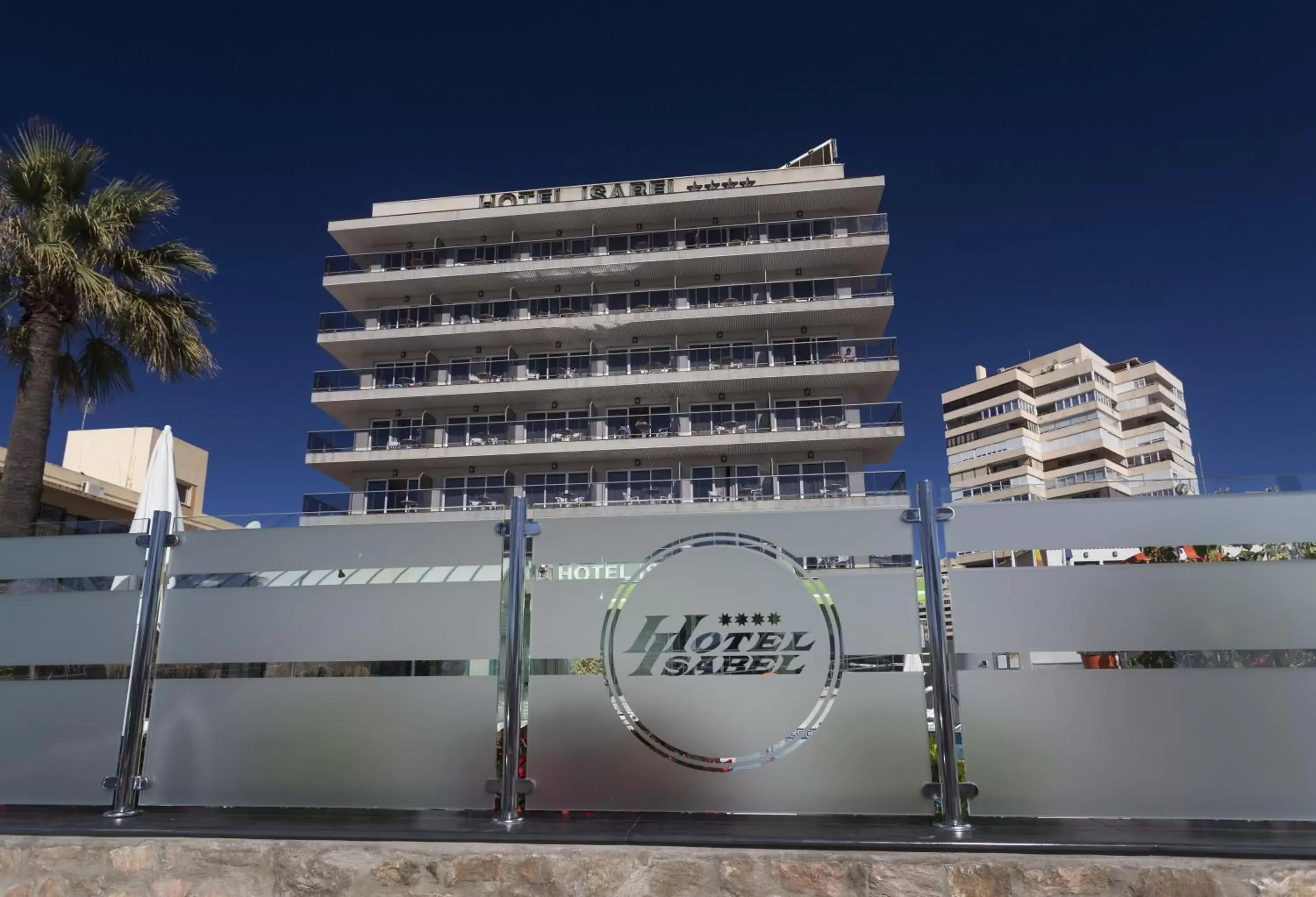 Facade/entrance, Property Building in Hotel Isabel