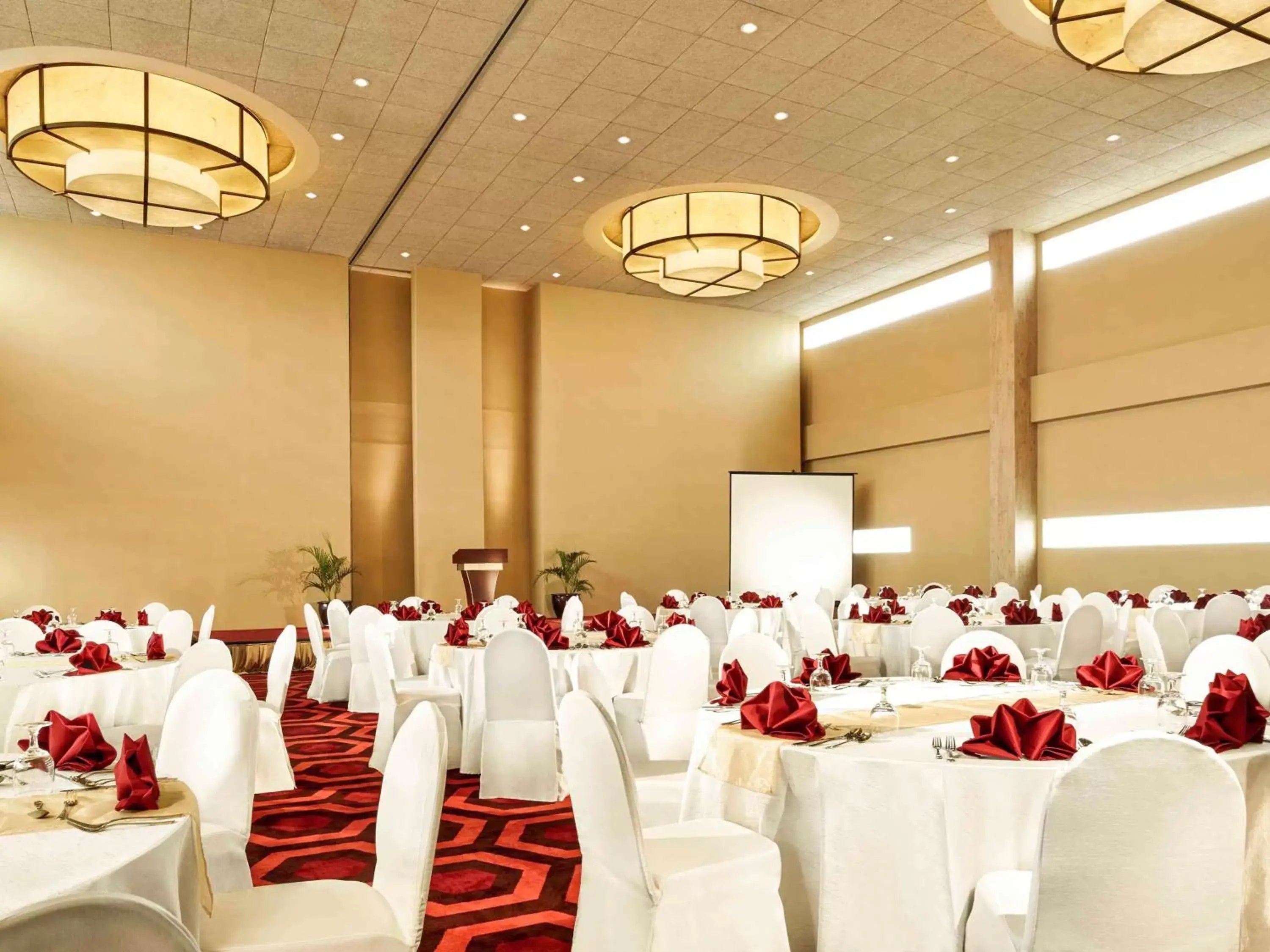 Meeting/conference room, Banquet Facilities in Ibis Gading Serpong