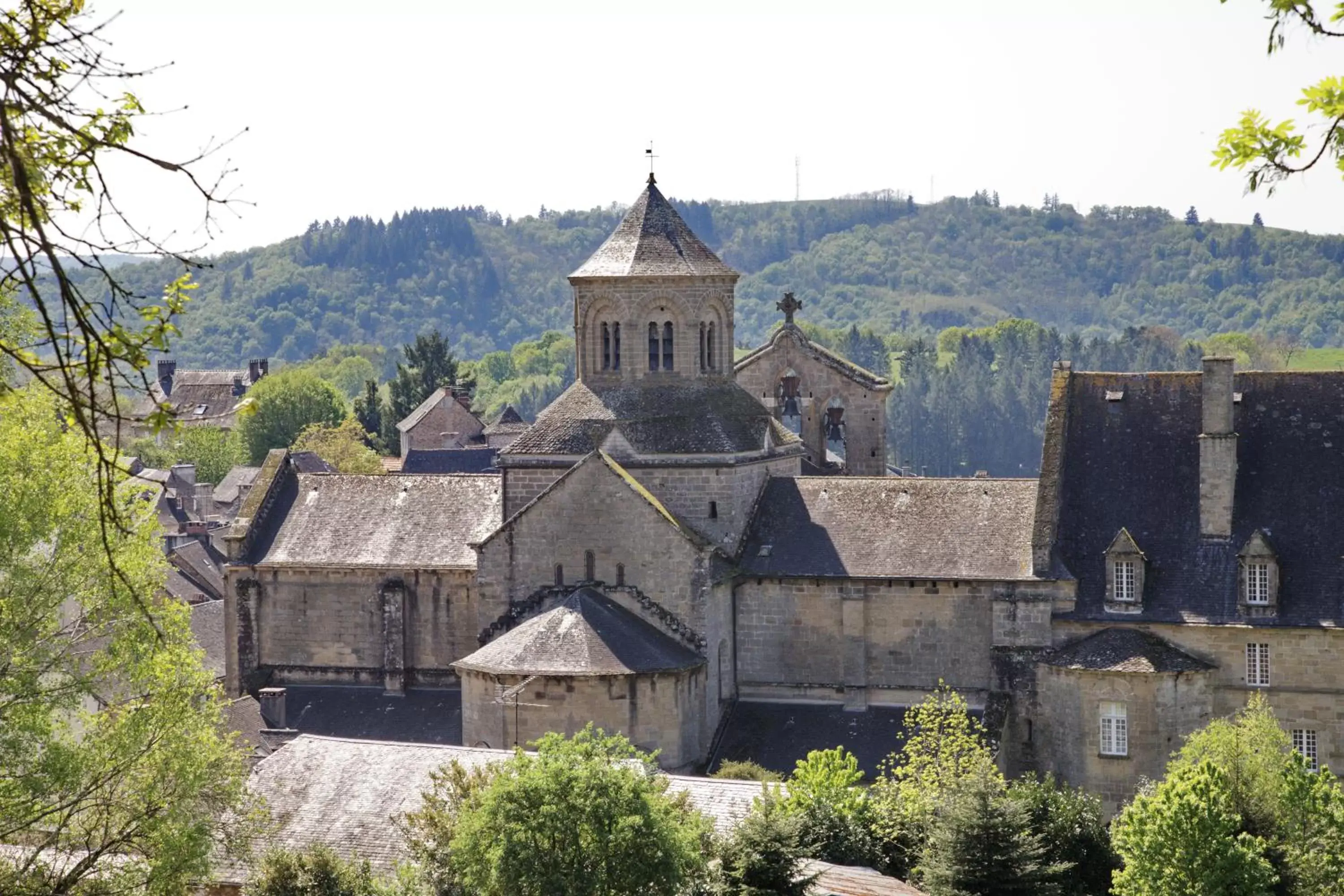 Nearby landmark, Property Building in Ibis Brive Centre