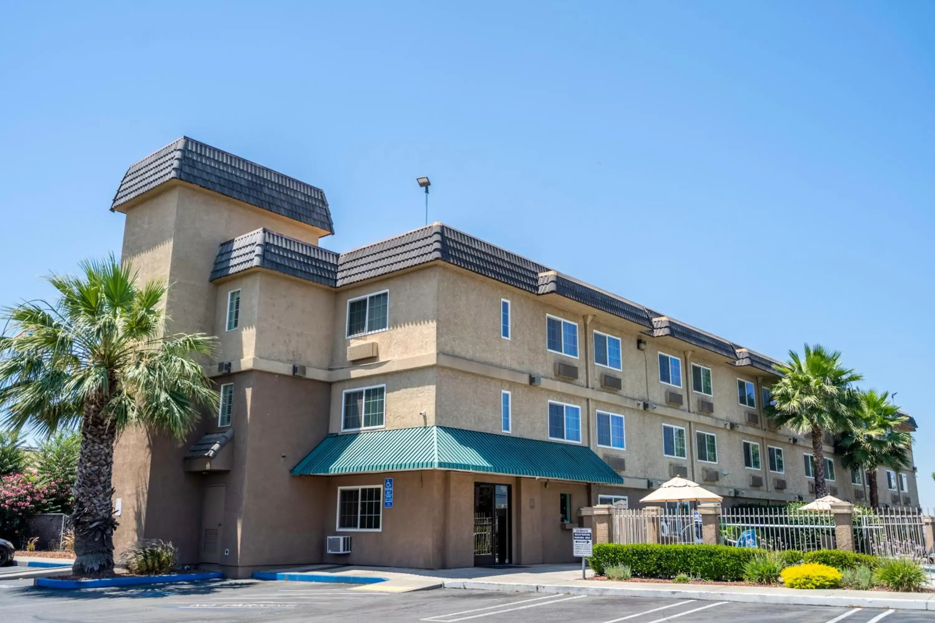 Property building in The Yosemite Inn