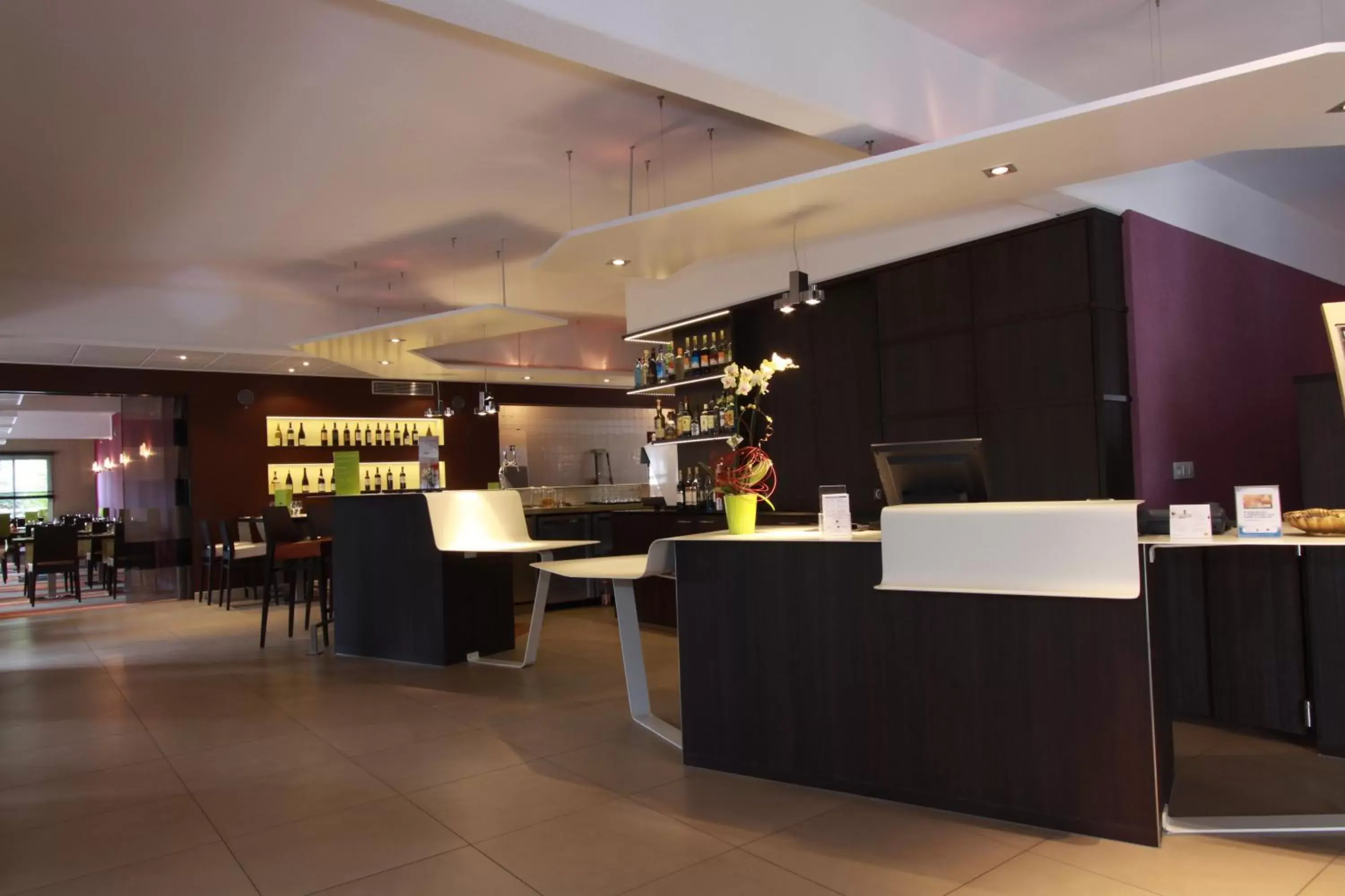 Lobby or reception in Mercure Hexagone Luxeuil Lobby or reception in Mercure Hexagone Luxeuil