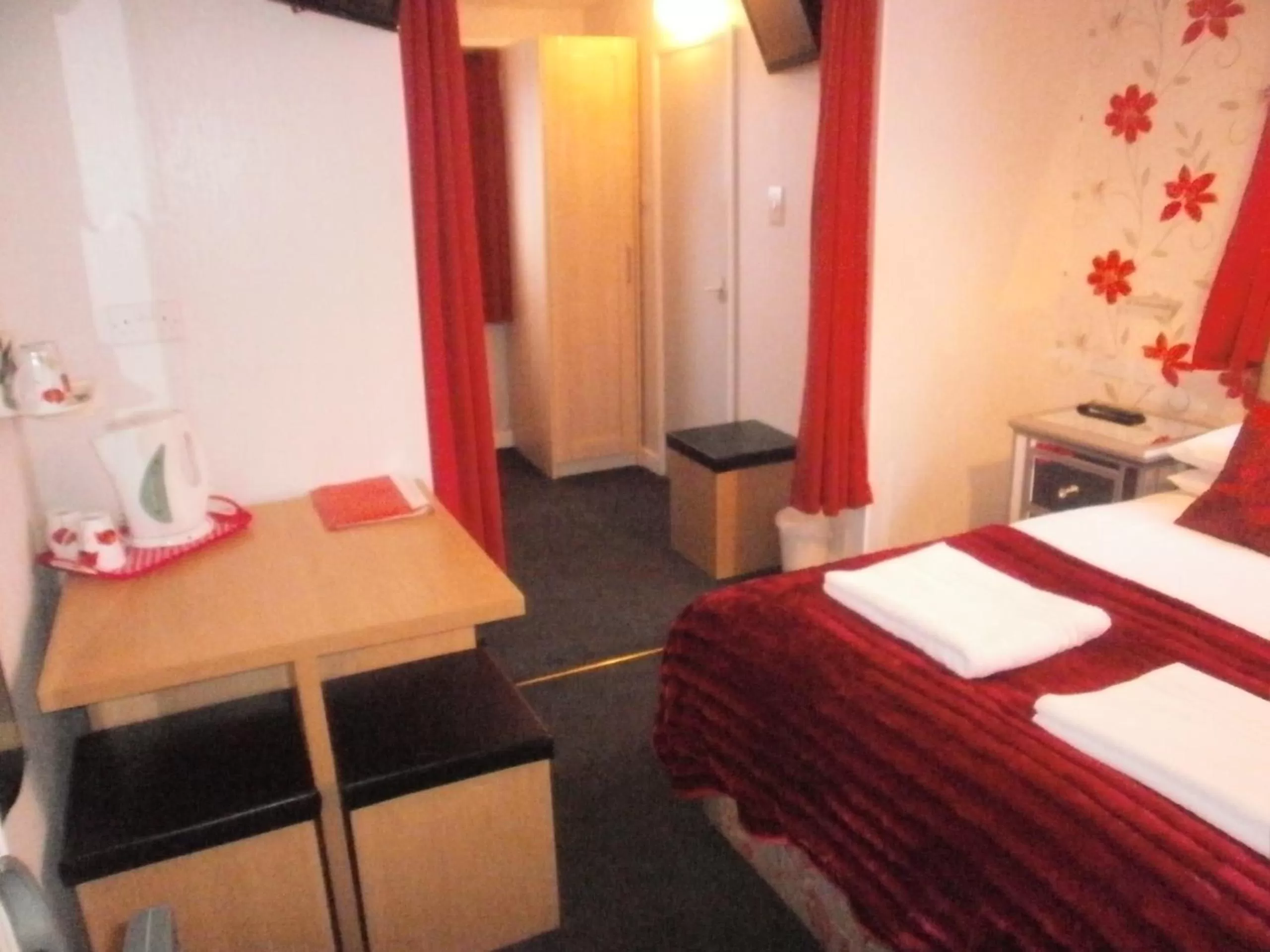 Bedroom, Bed in The Withnell Hotel