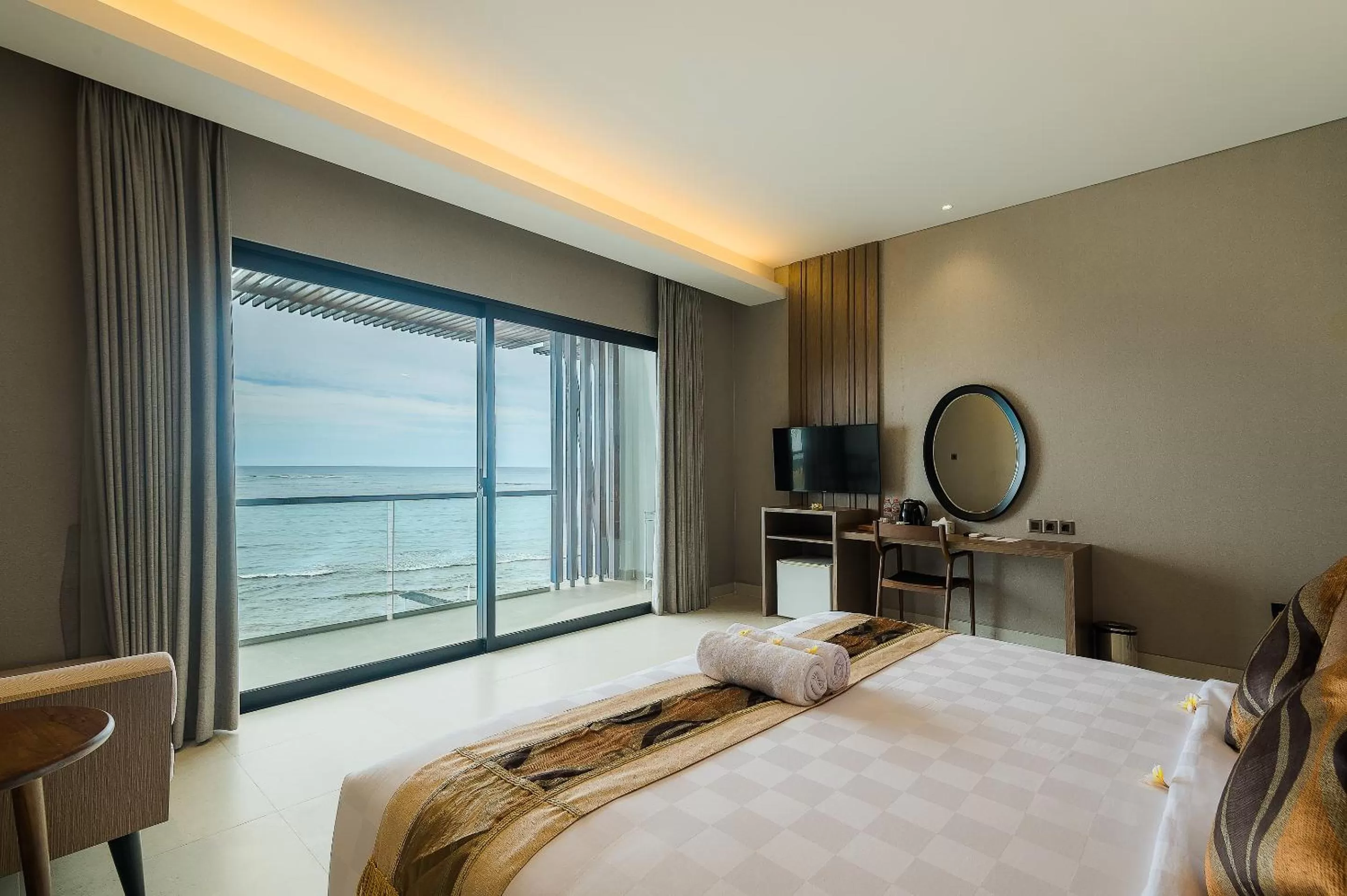 Bed in Padmasari Resort Lovina