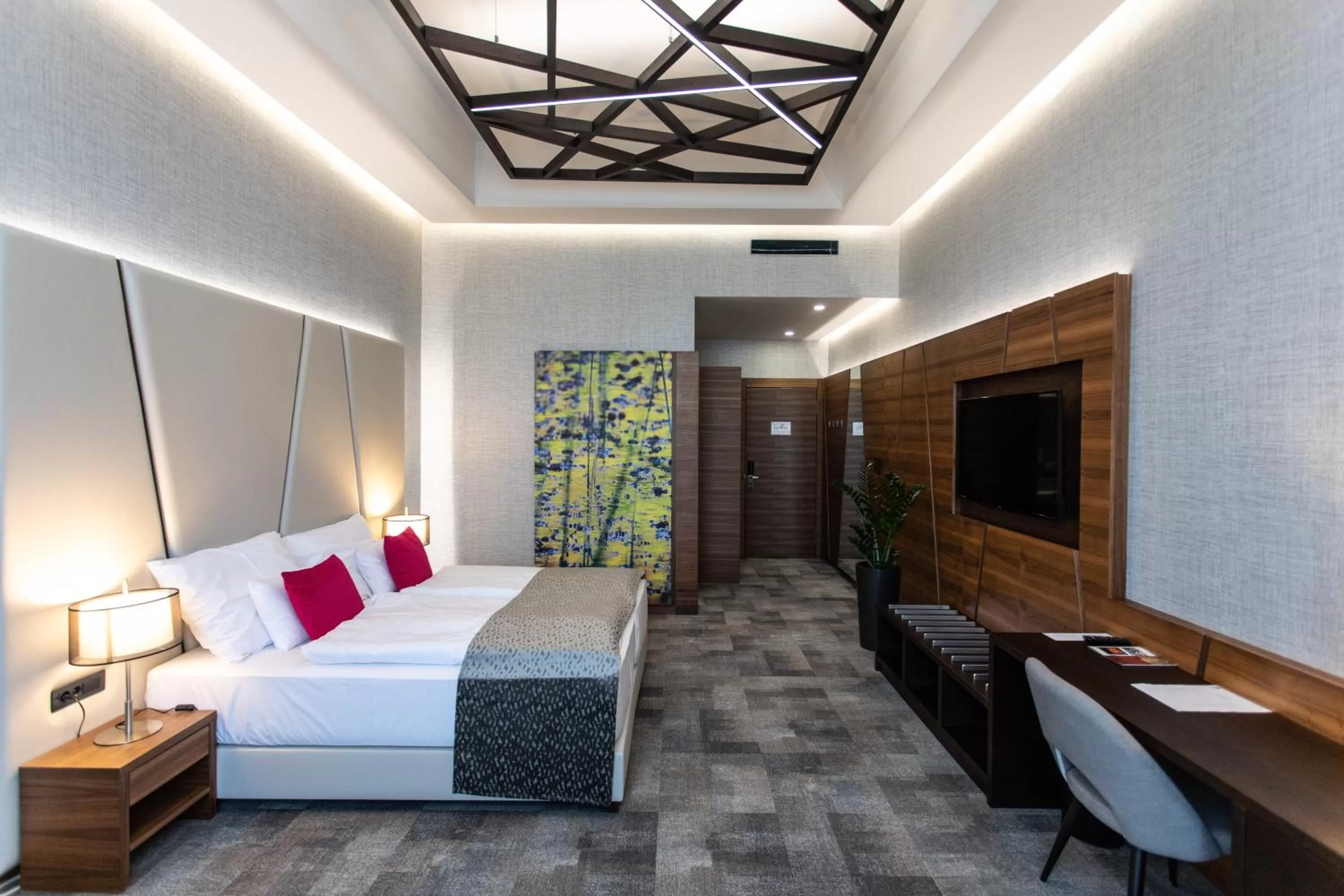 Photo of the whole room, Bed in Artis Boutique Hotel