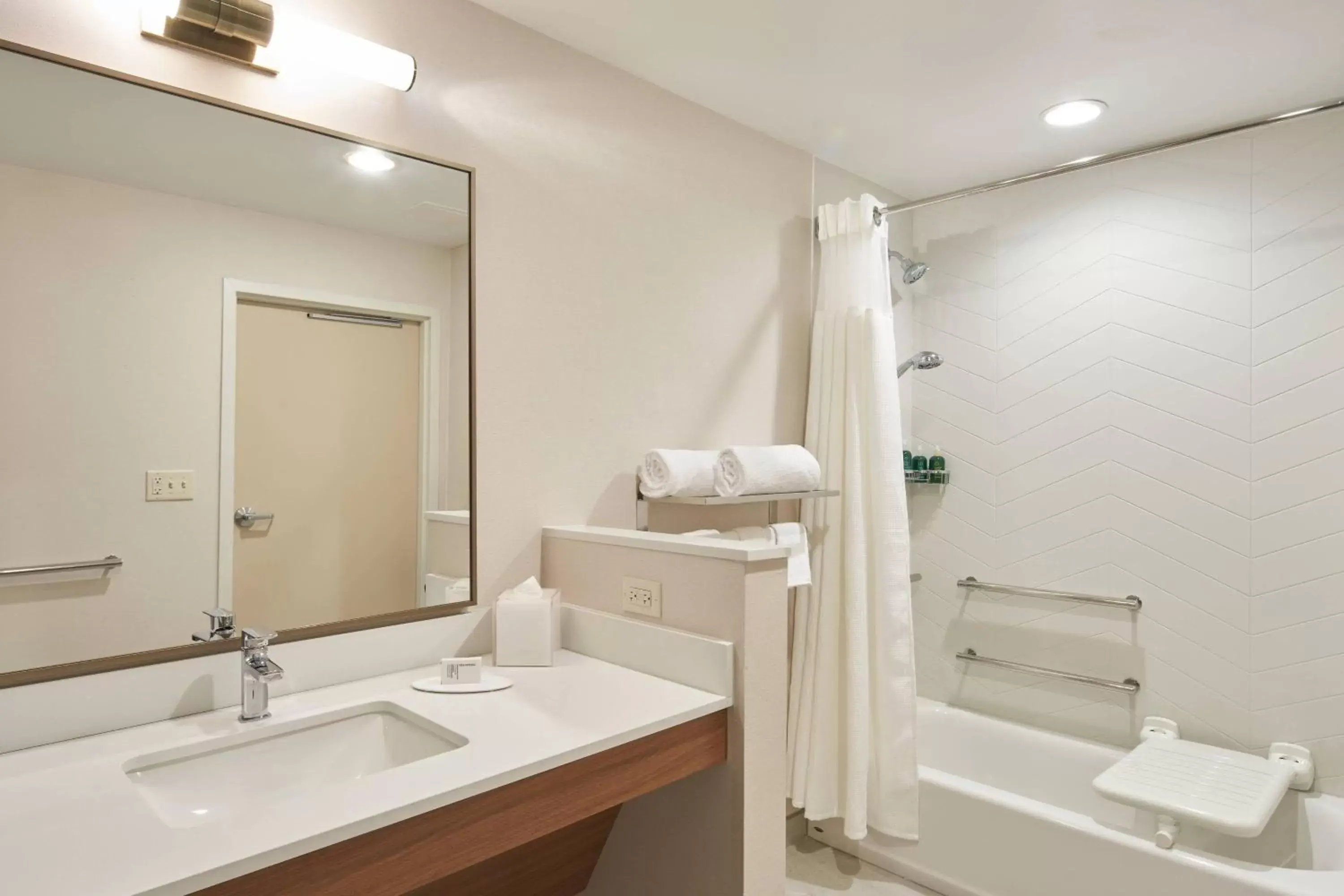 Bathroom in Fairfield Inn & Suites Vero Beach