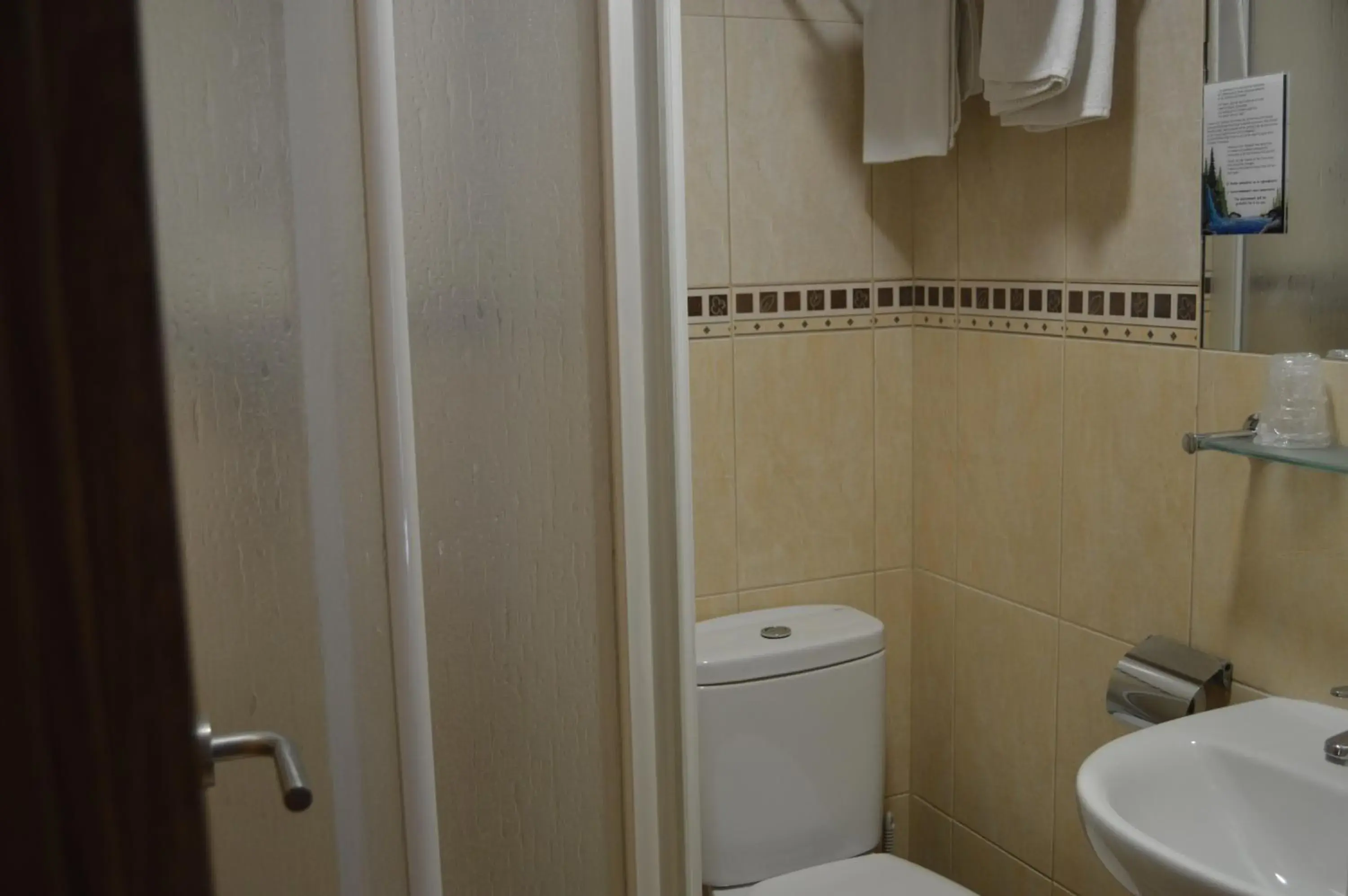 Bathroom in Hotel Ciutadella