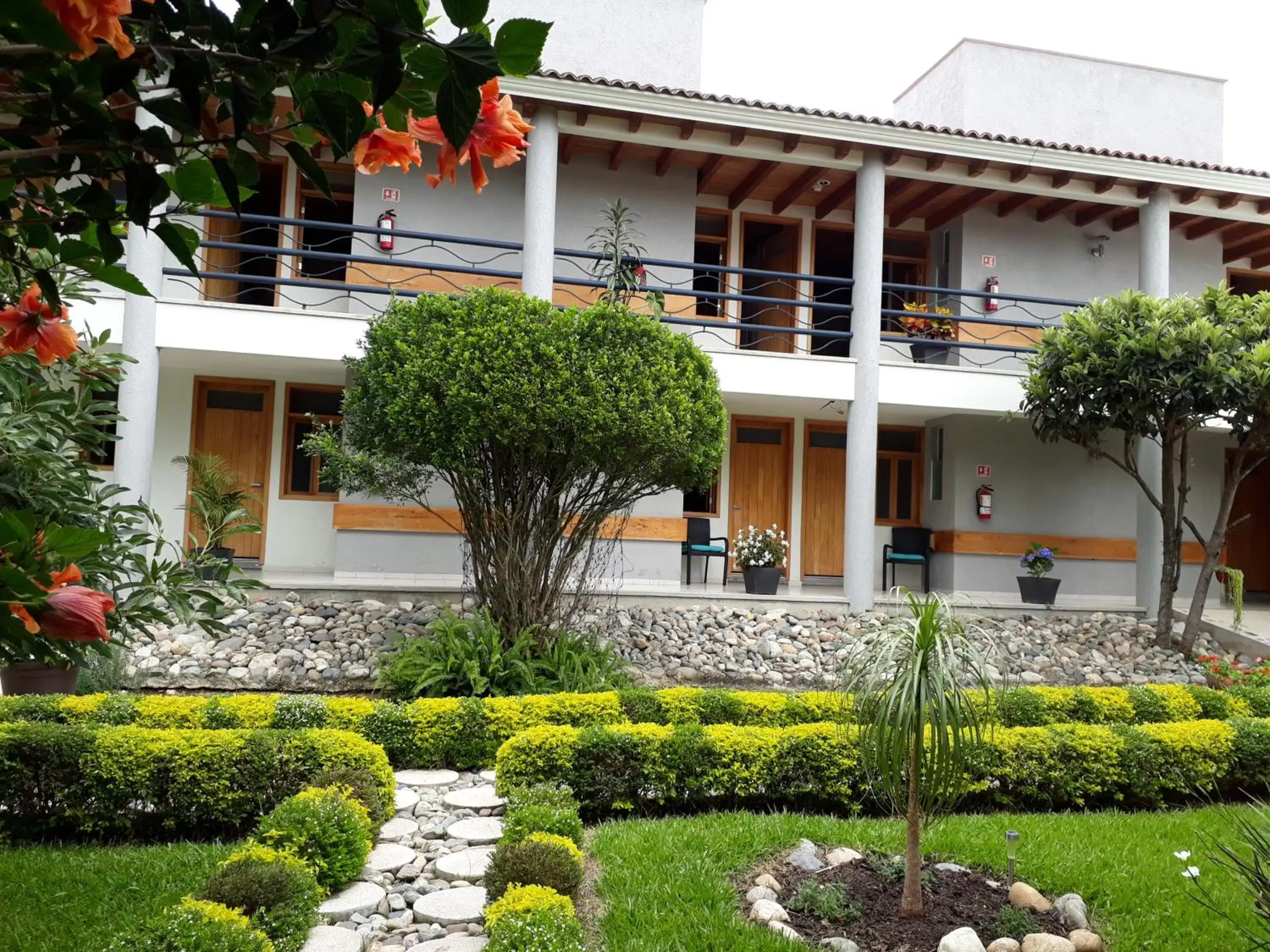 Garden, Property Building in Hotel Casa Caelum