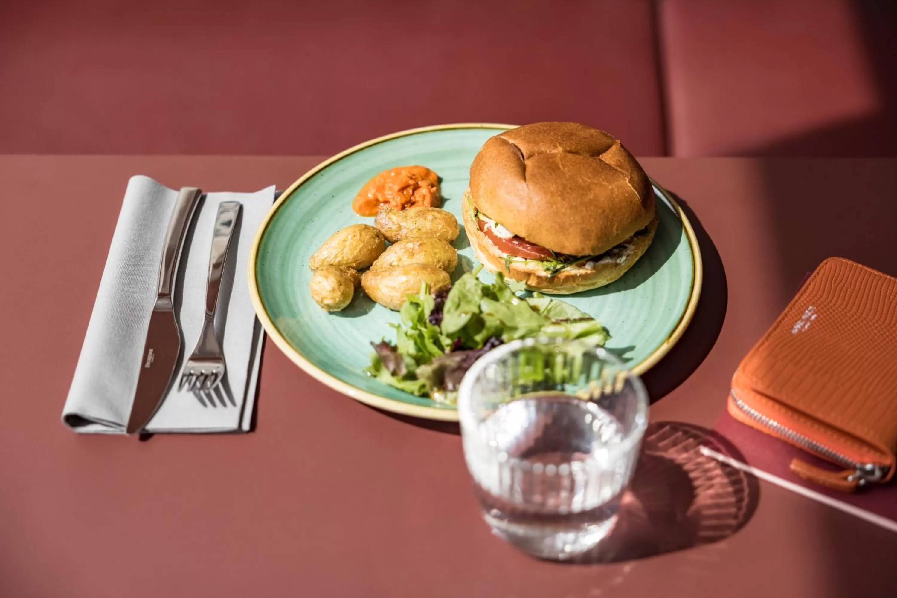 Food and drinks in OKKO Hotels Lille Centre