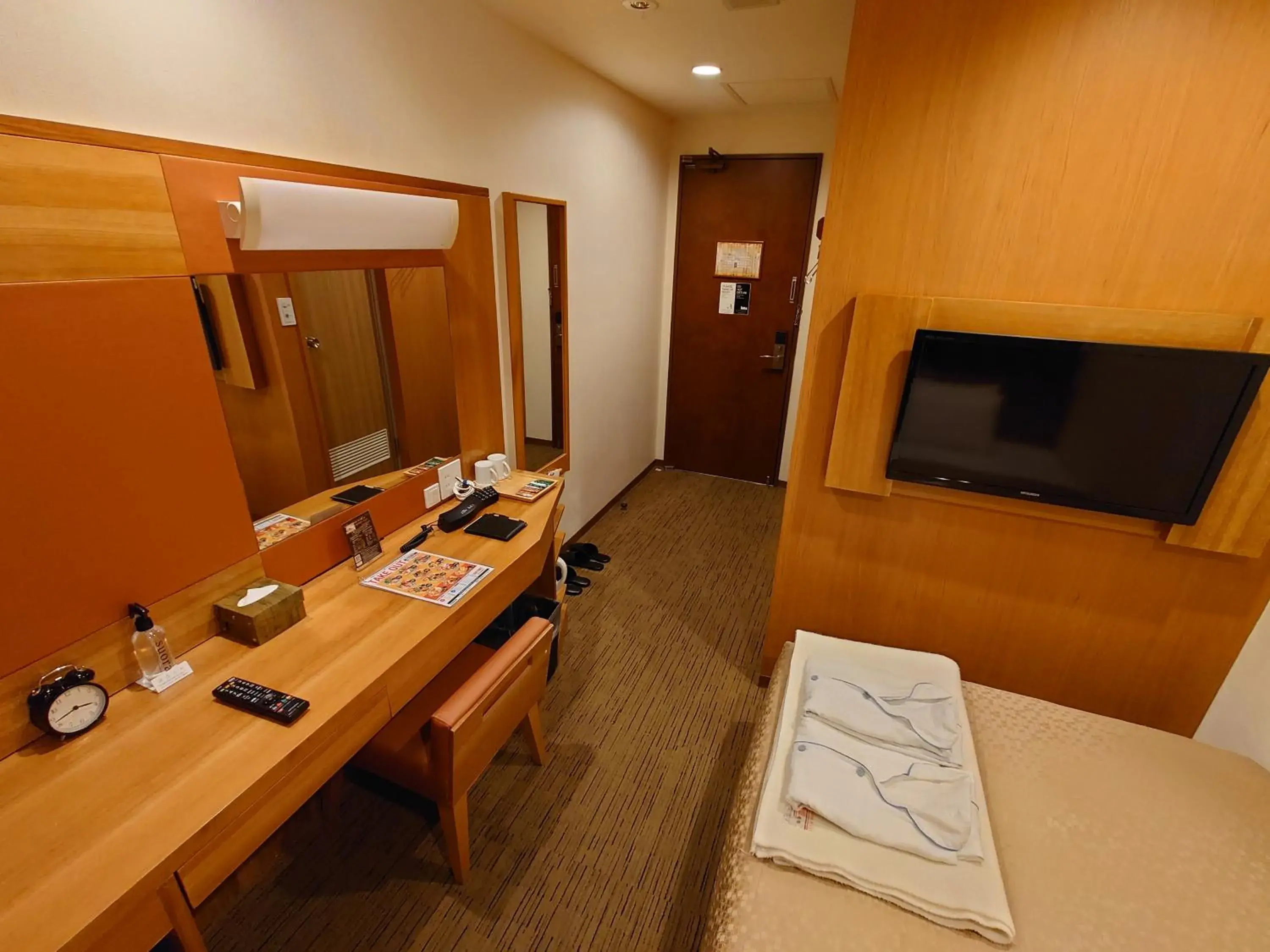 TV and multimedia, TV/Entertainment Center in Hotel Relief Sapporo Susukino