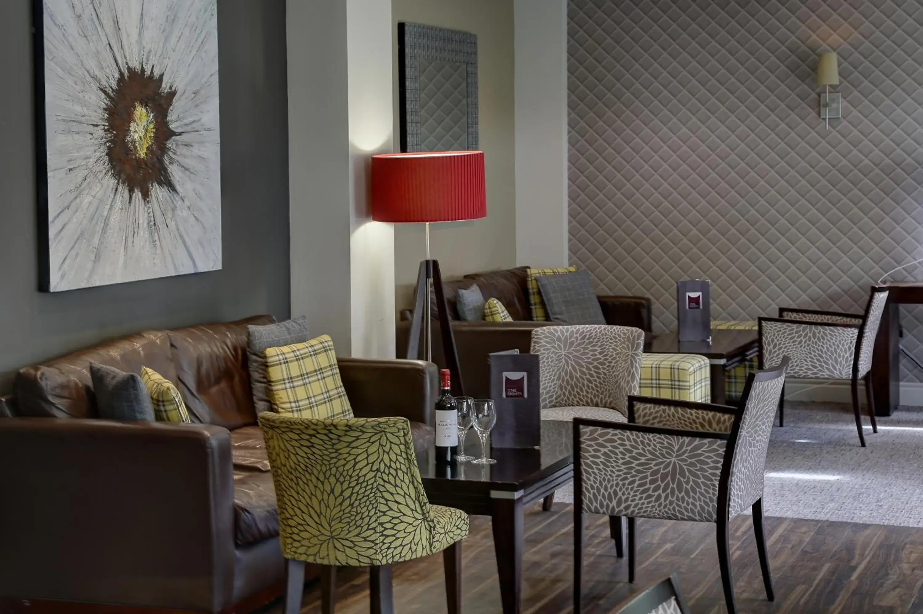 Seating area in Best Western Plus Pinewood Manchester Airport-Wilmslow Hotel