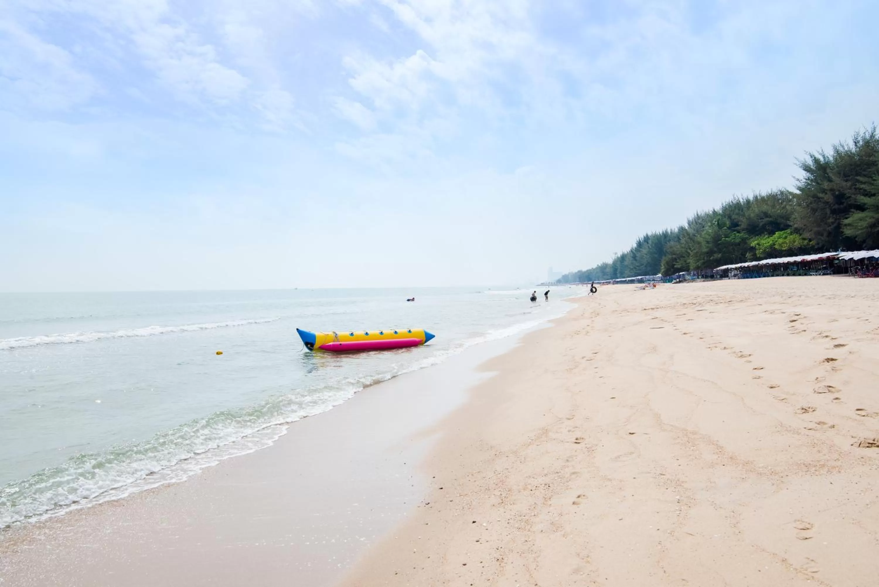 Golden Beach Cha-Am Hotel