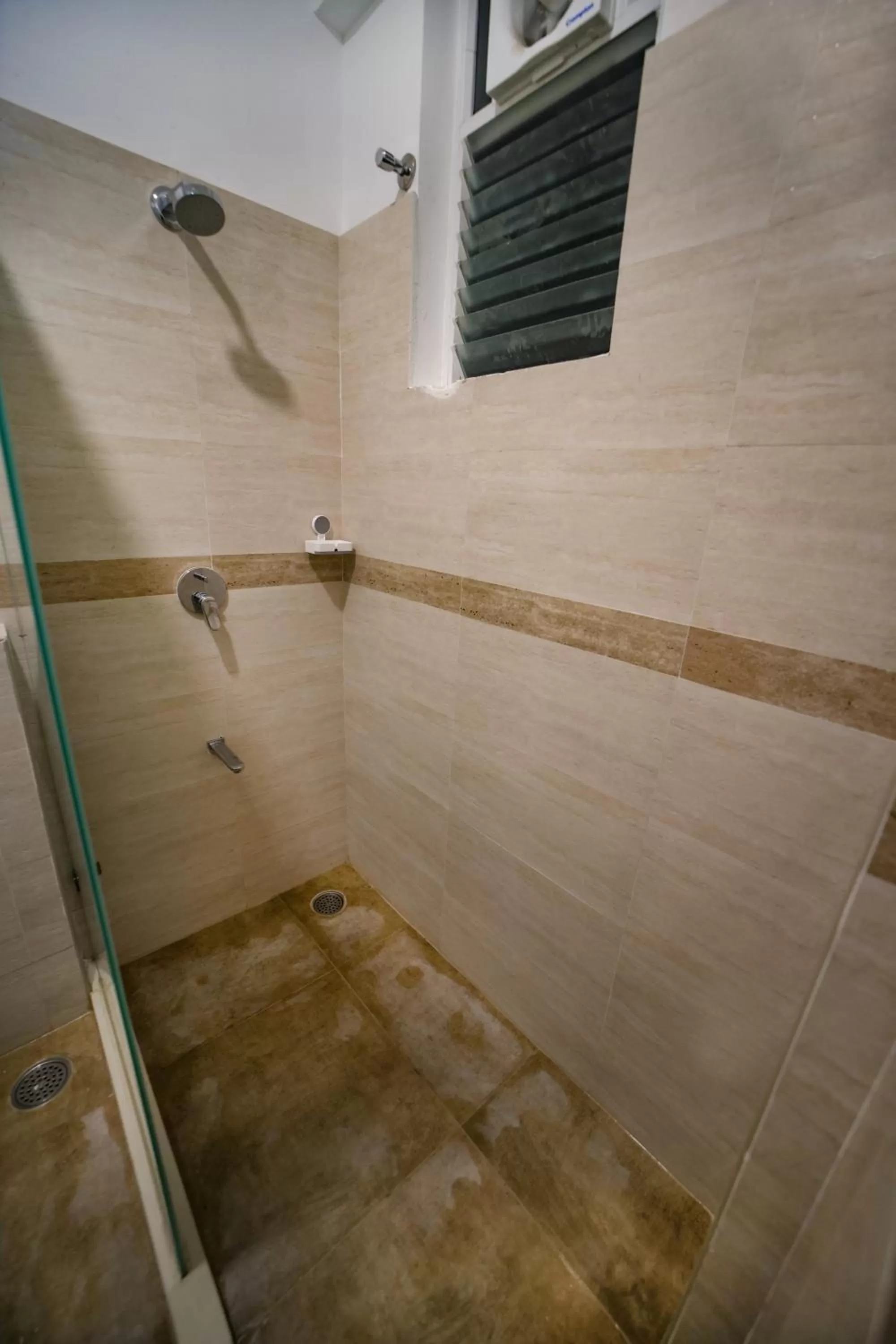 Bathroom in Avenue 11 Premium Stays Madurai