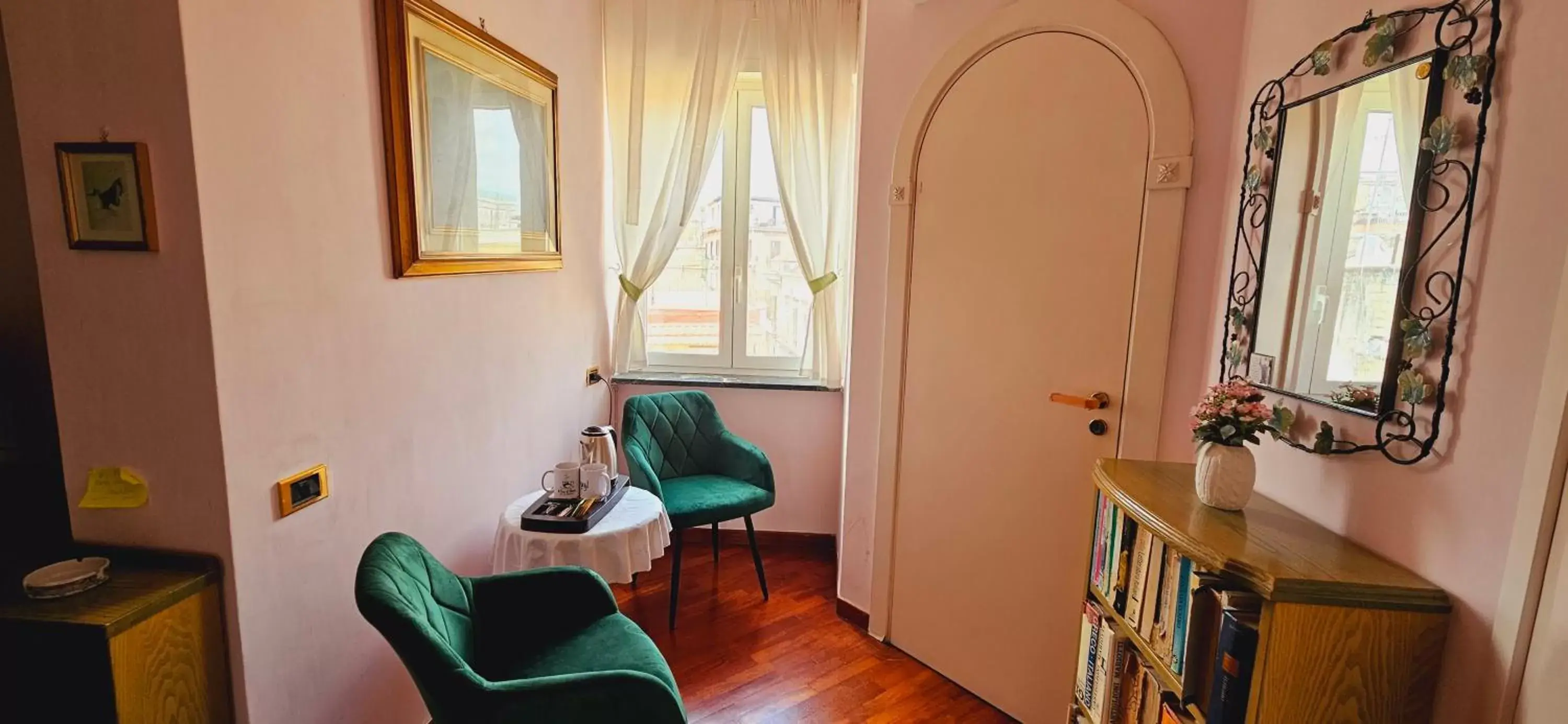 Living room, Seating Area in La Casa Di Bruno Napoli