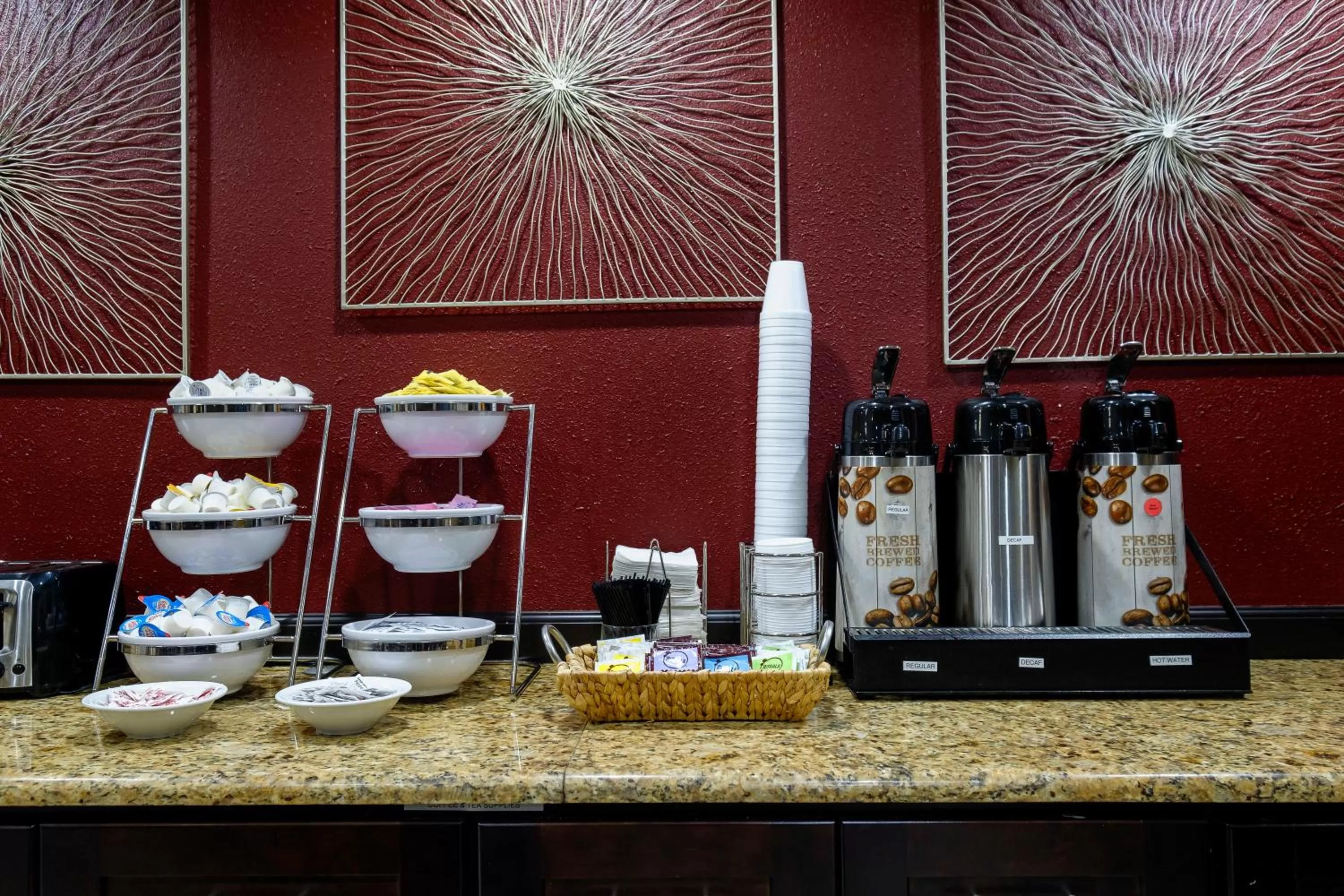 Lobby or reception in Red Roof Inn & Suites Jacksonville, NC