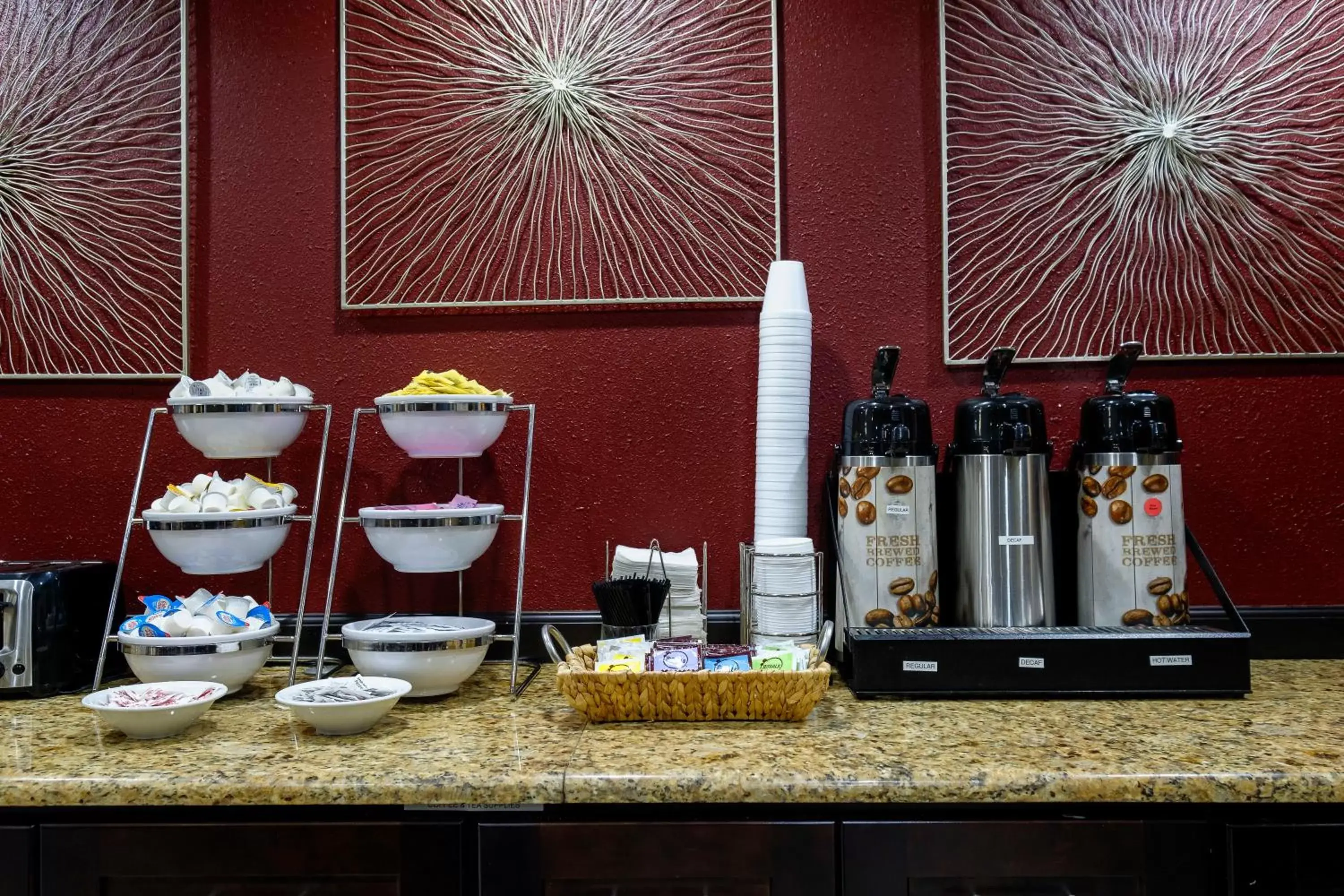 Lobby or reception in Red Roof Inn & Suites Jacksonville, NC