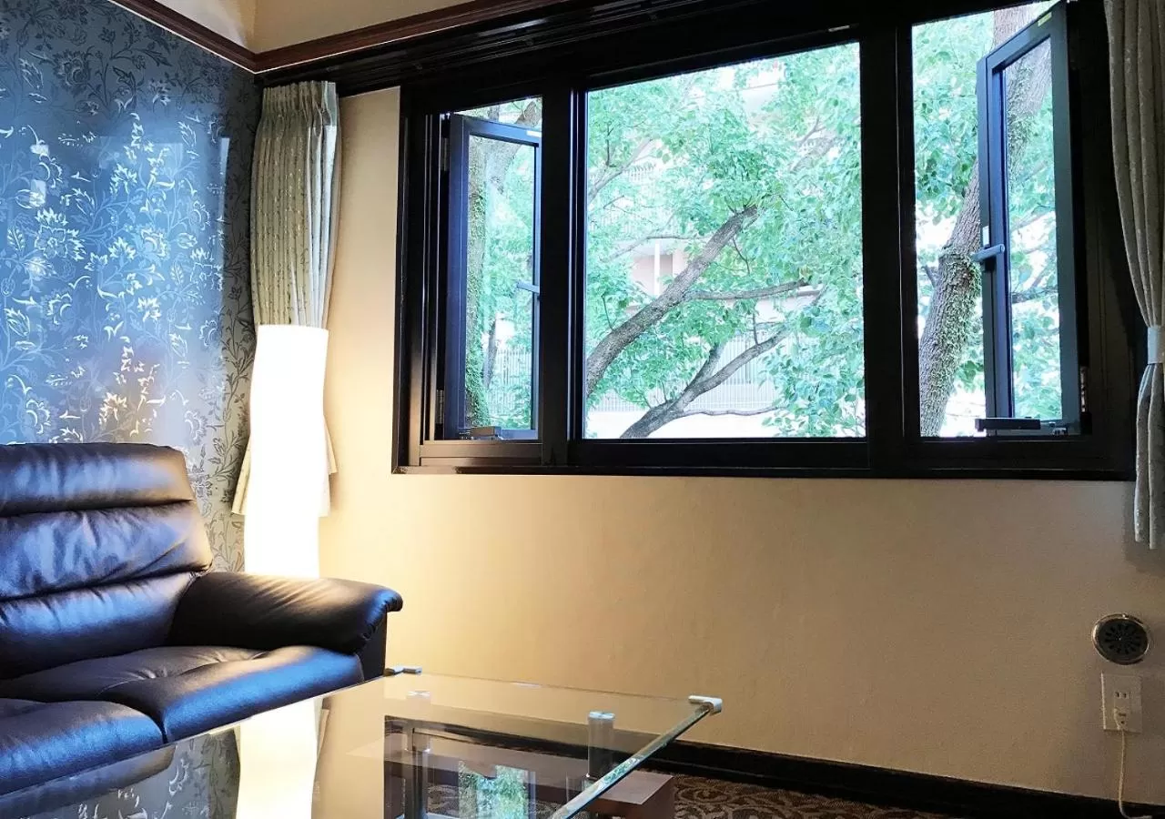 Quiet street view in Hotel Okus