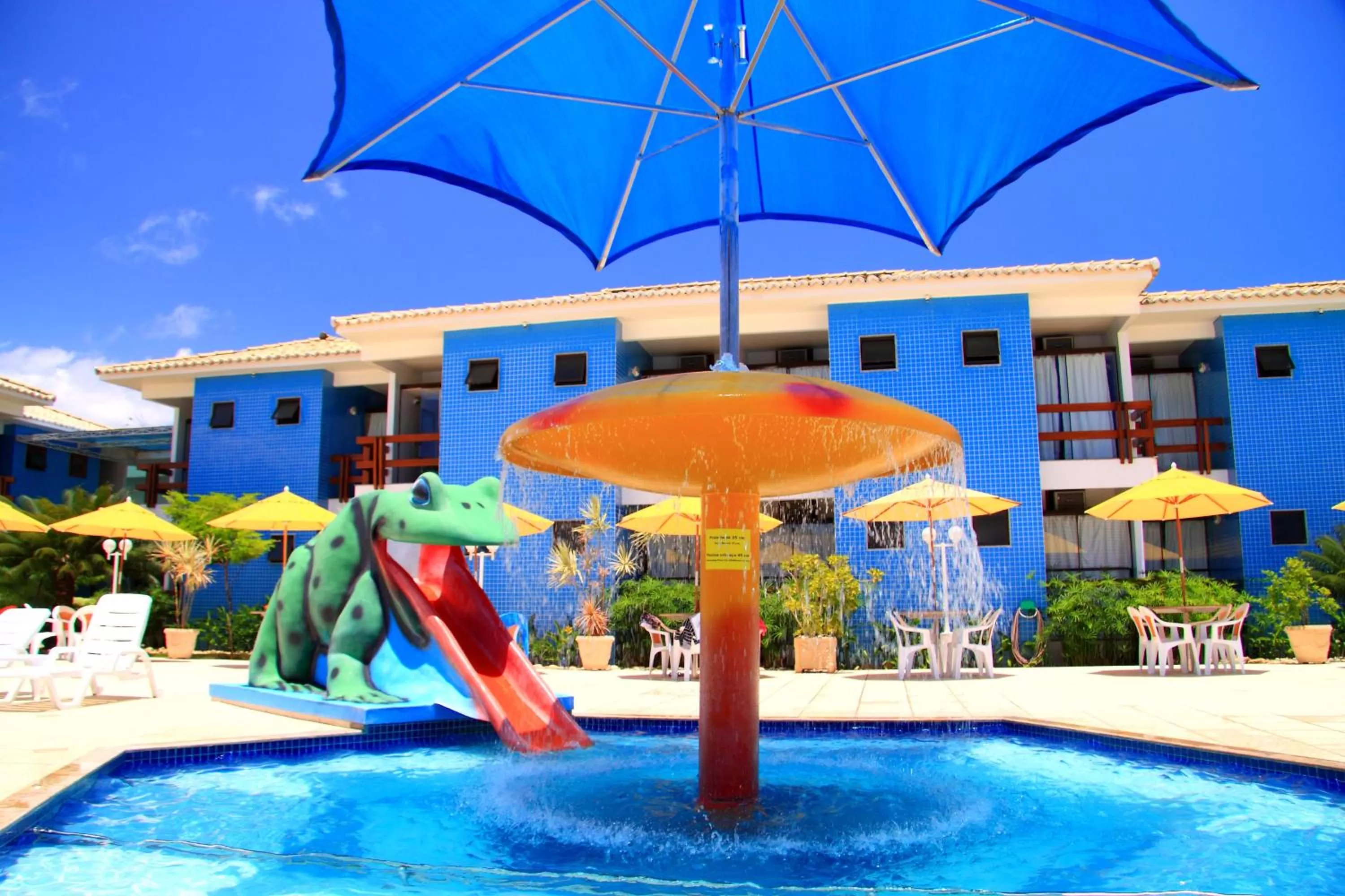 Swimming pool in Brisa da Praia Park Hotel