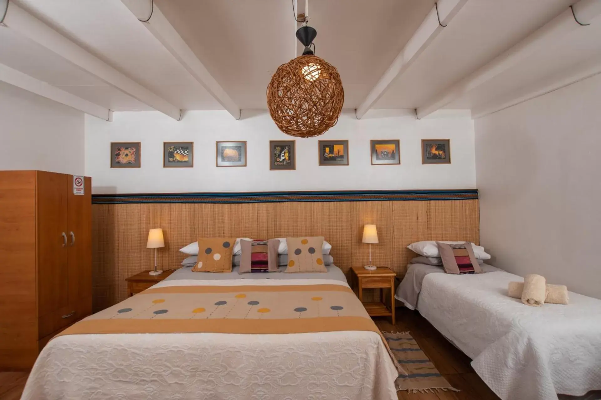 Bed in Hotel Pat'ta Hoiri