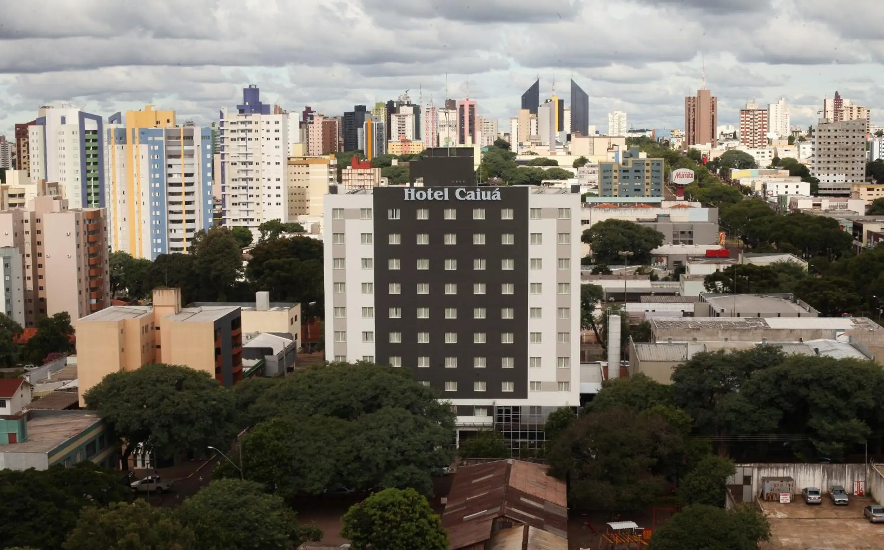 Property building in Hotel Caiuá Cascavel