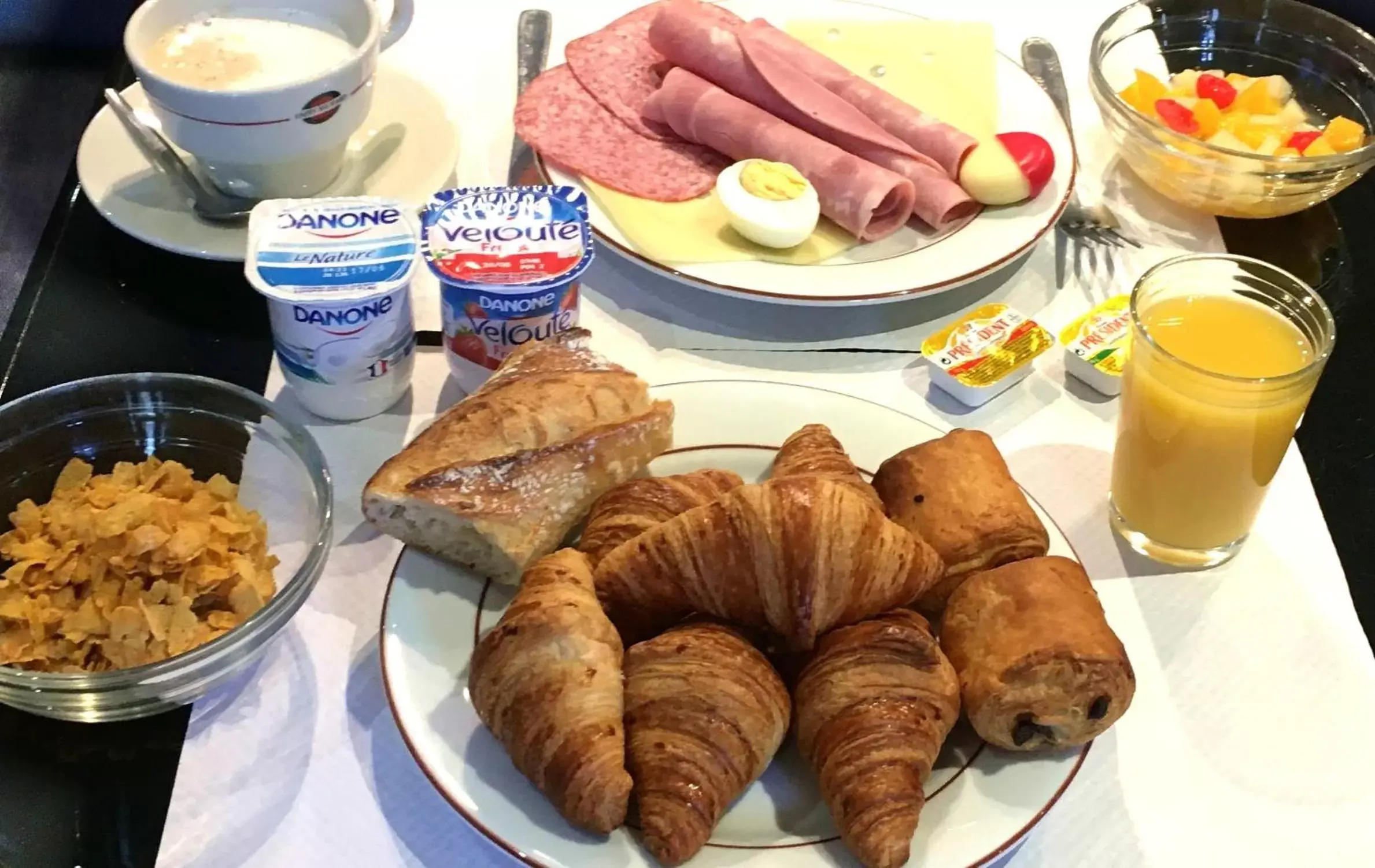 Breakfast in Hotel Royal Phare