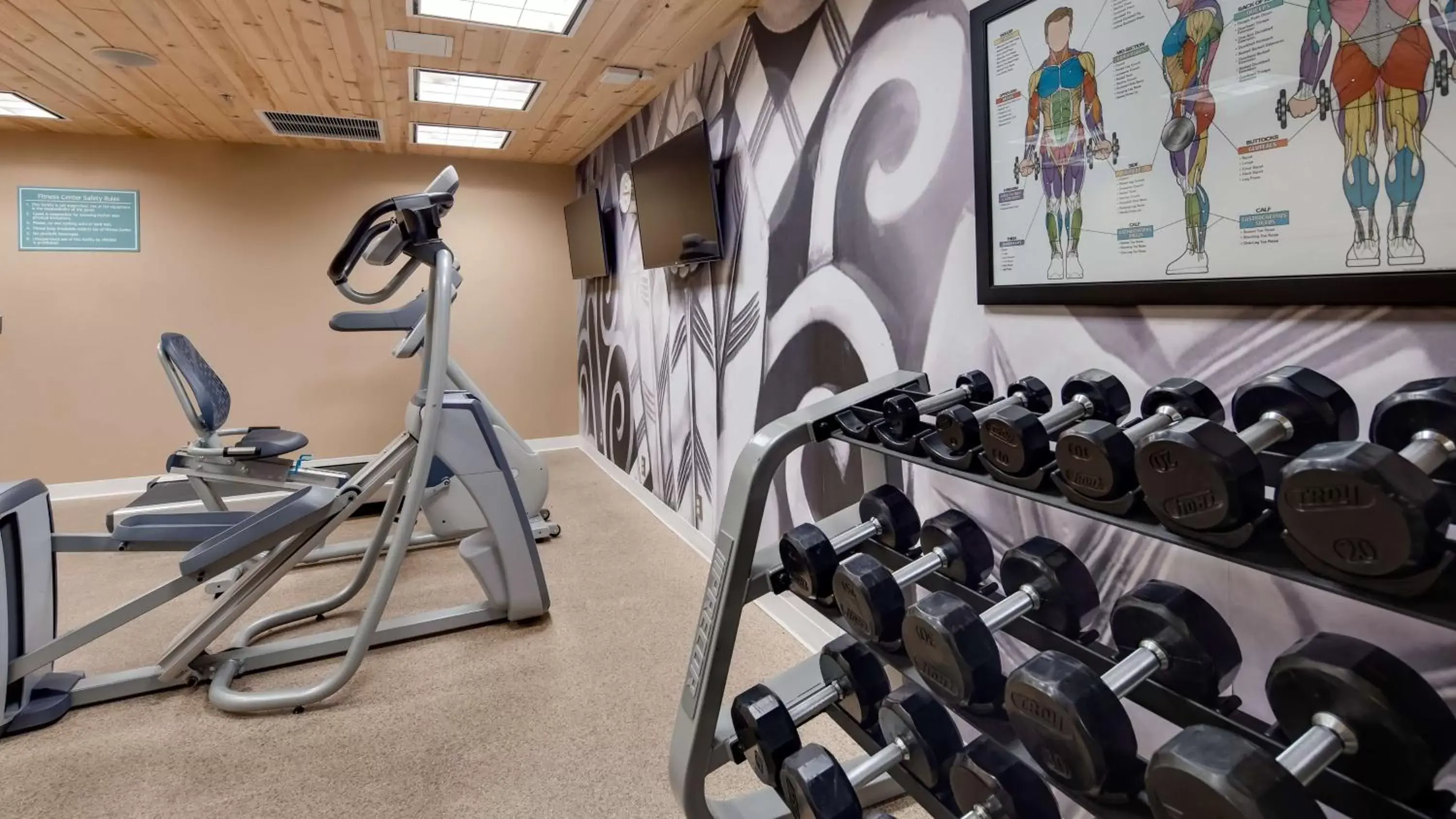 Activities, Fitness Center/Facilities in Best Western Plus Chandler Hotel & Suites