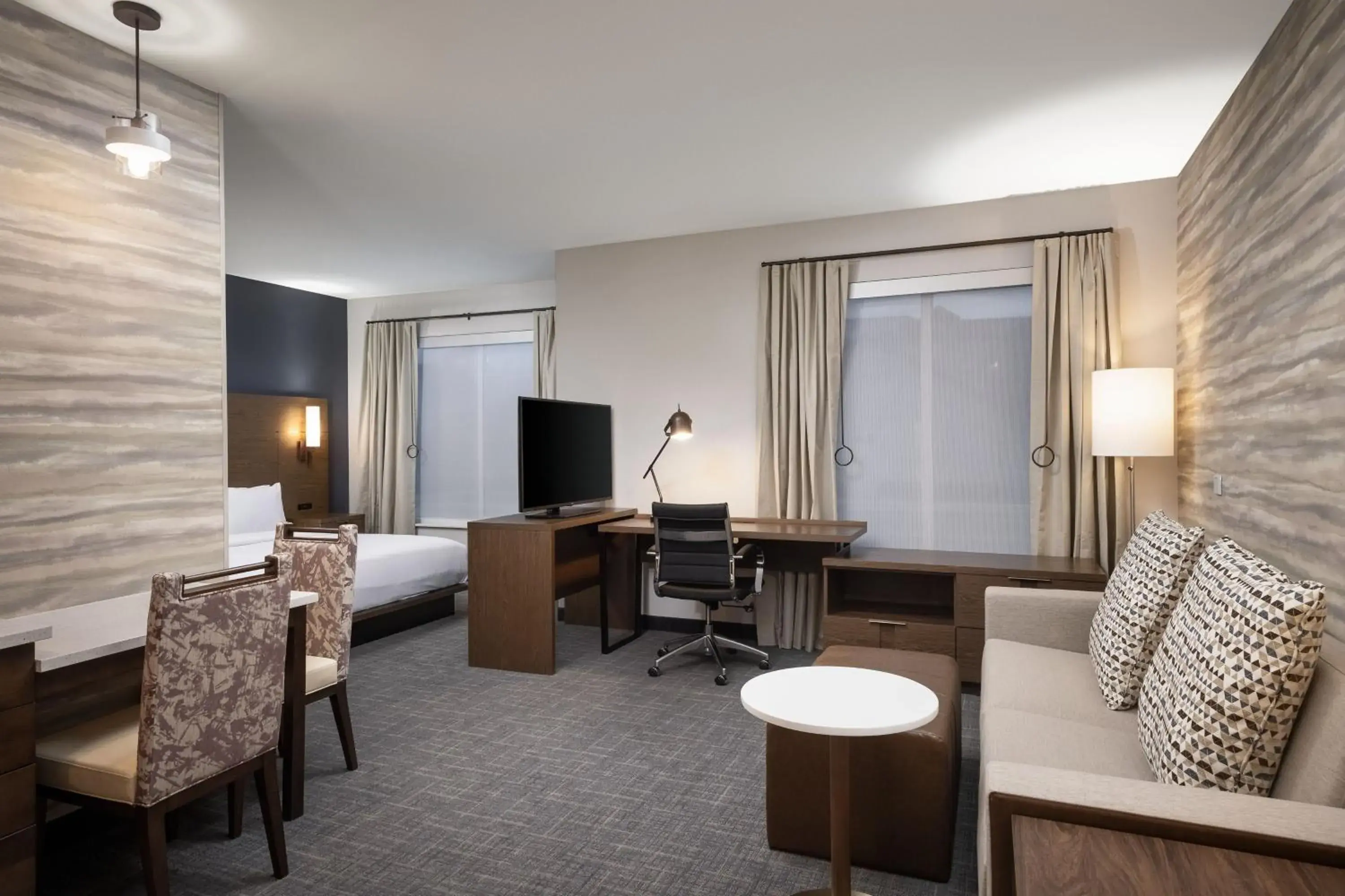 Photo of the whole room, Seating Area in Residence Inn by Marriott Denver Aurora