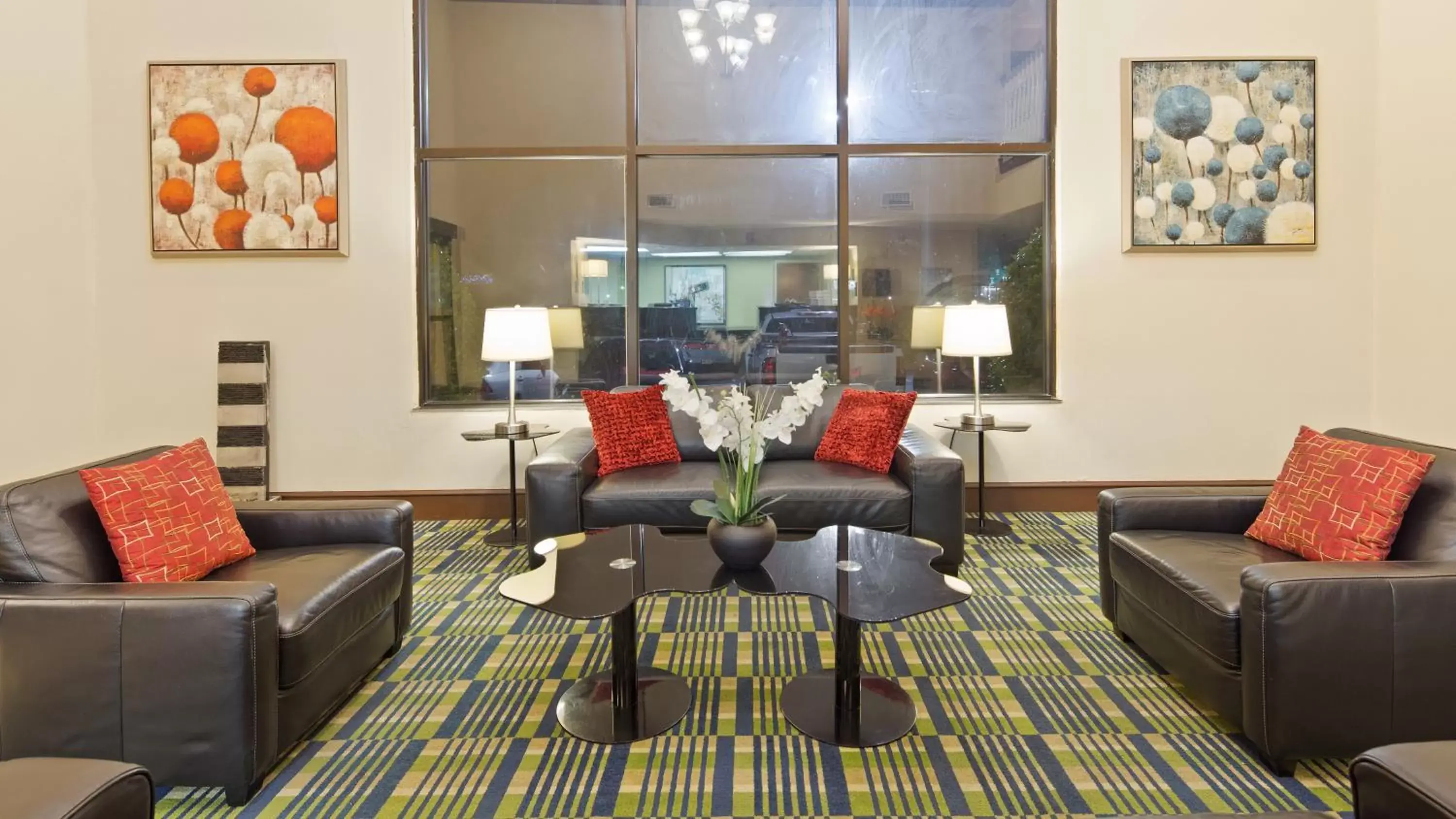 Lobby or reception, Seating Area in SureStay Plus Hotel by Best Western Roanoke Rapids I-95