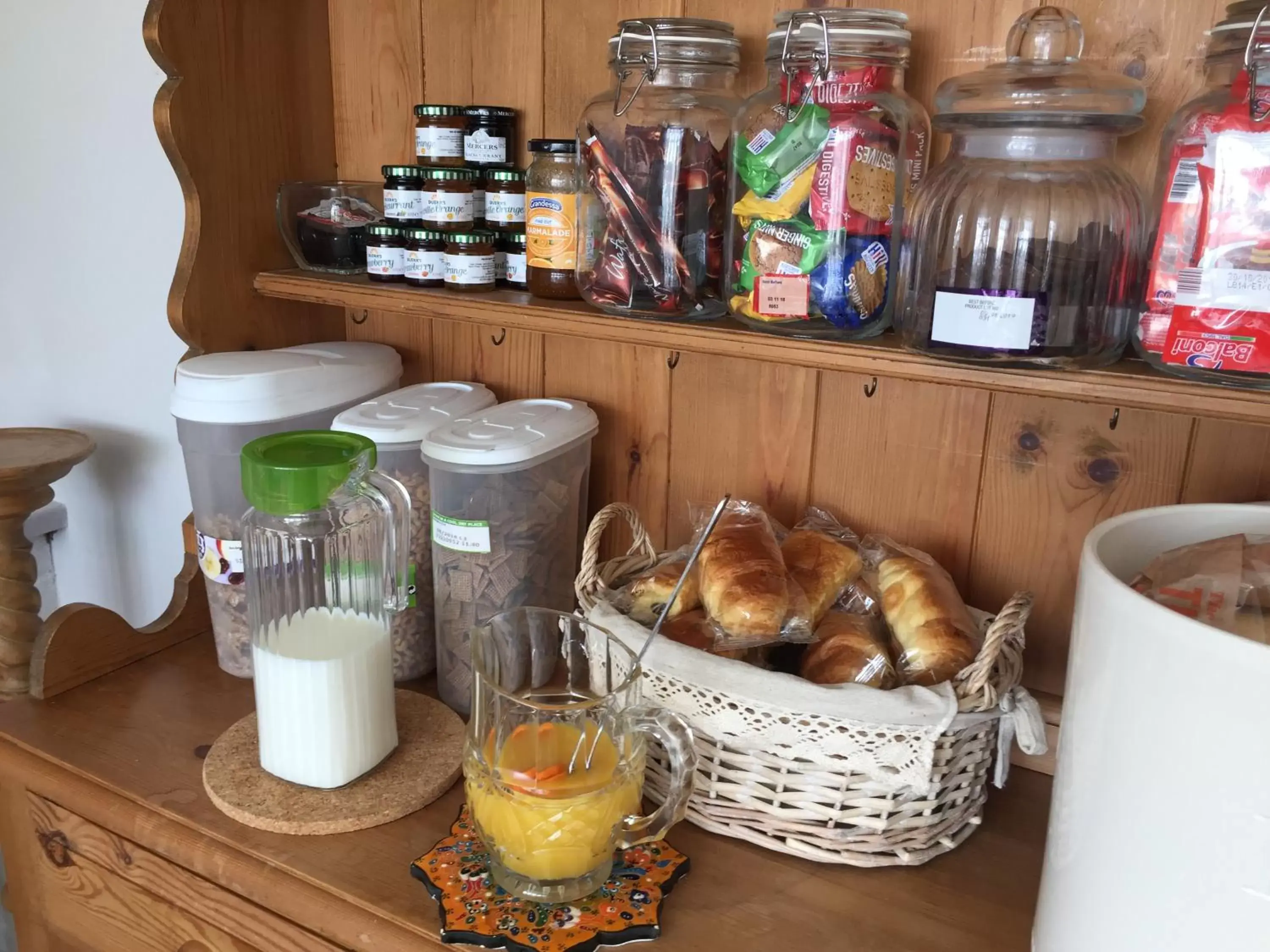 Food and drinks in Southend Airport Bed & Breakfast