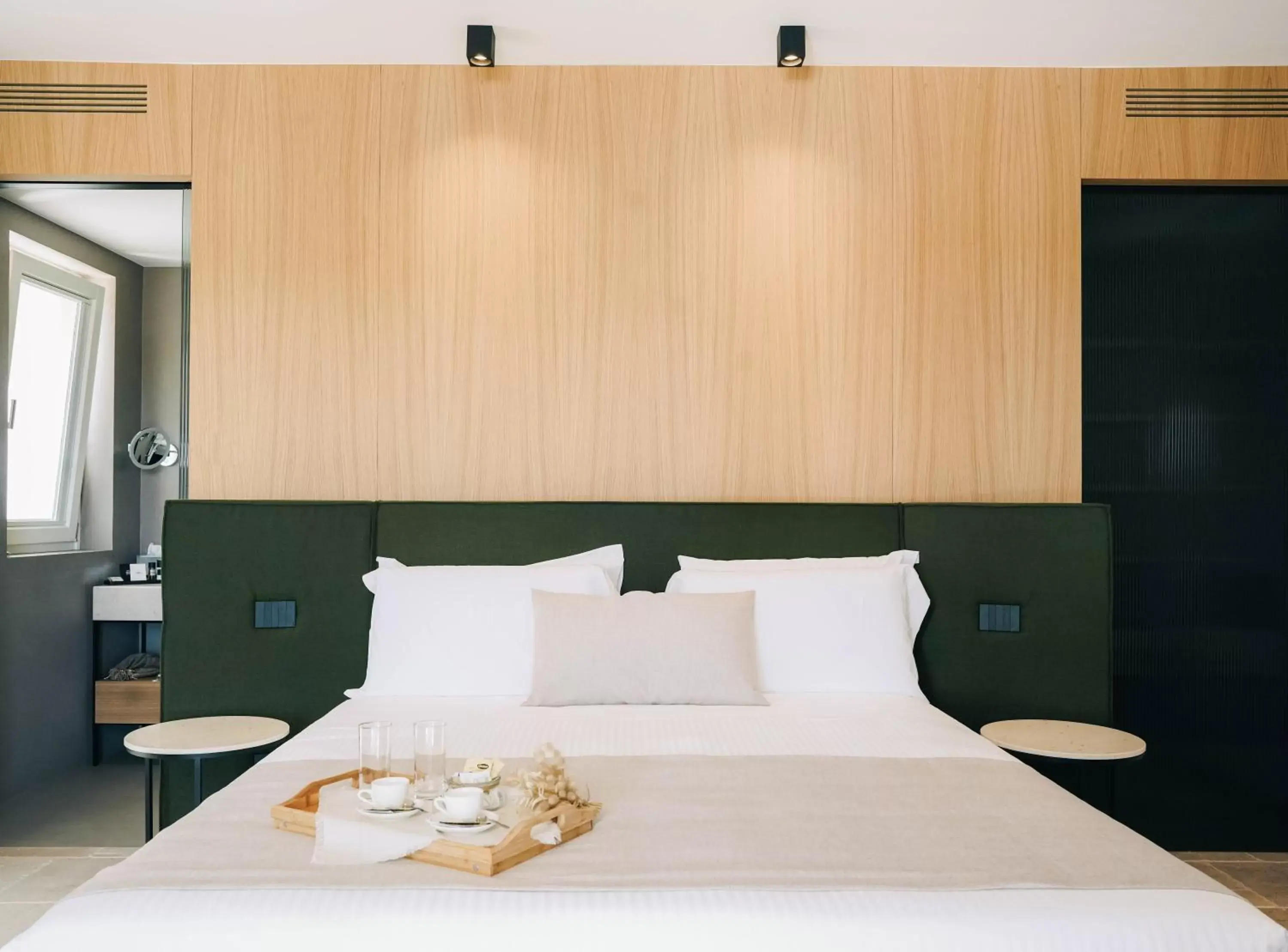 Bed in Essenza Relais Contemporaneo