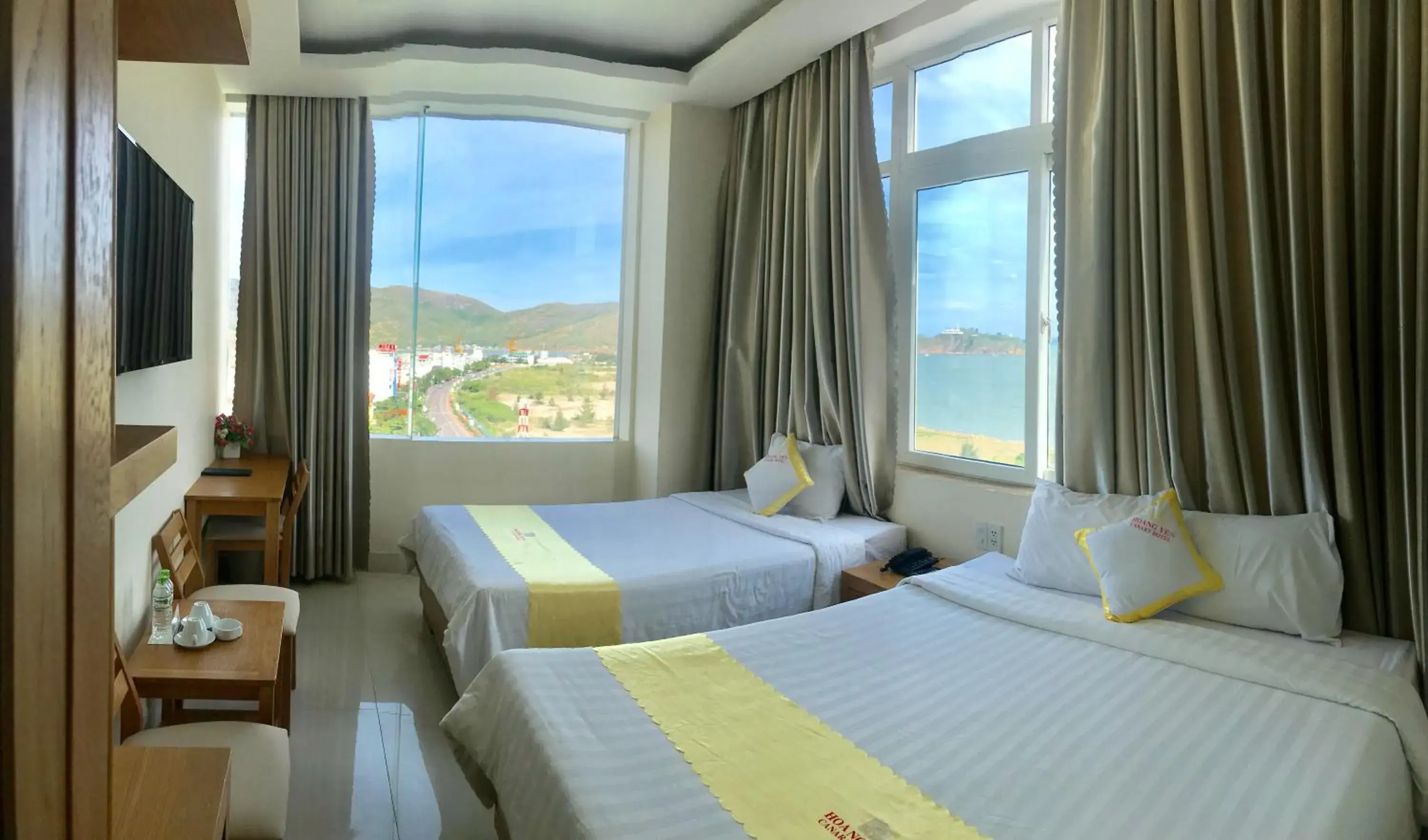 Mountain View in Hoang Yen Canary Hotel