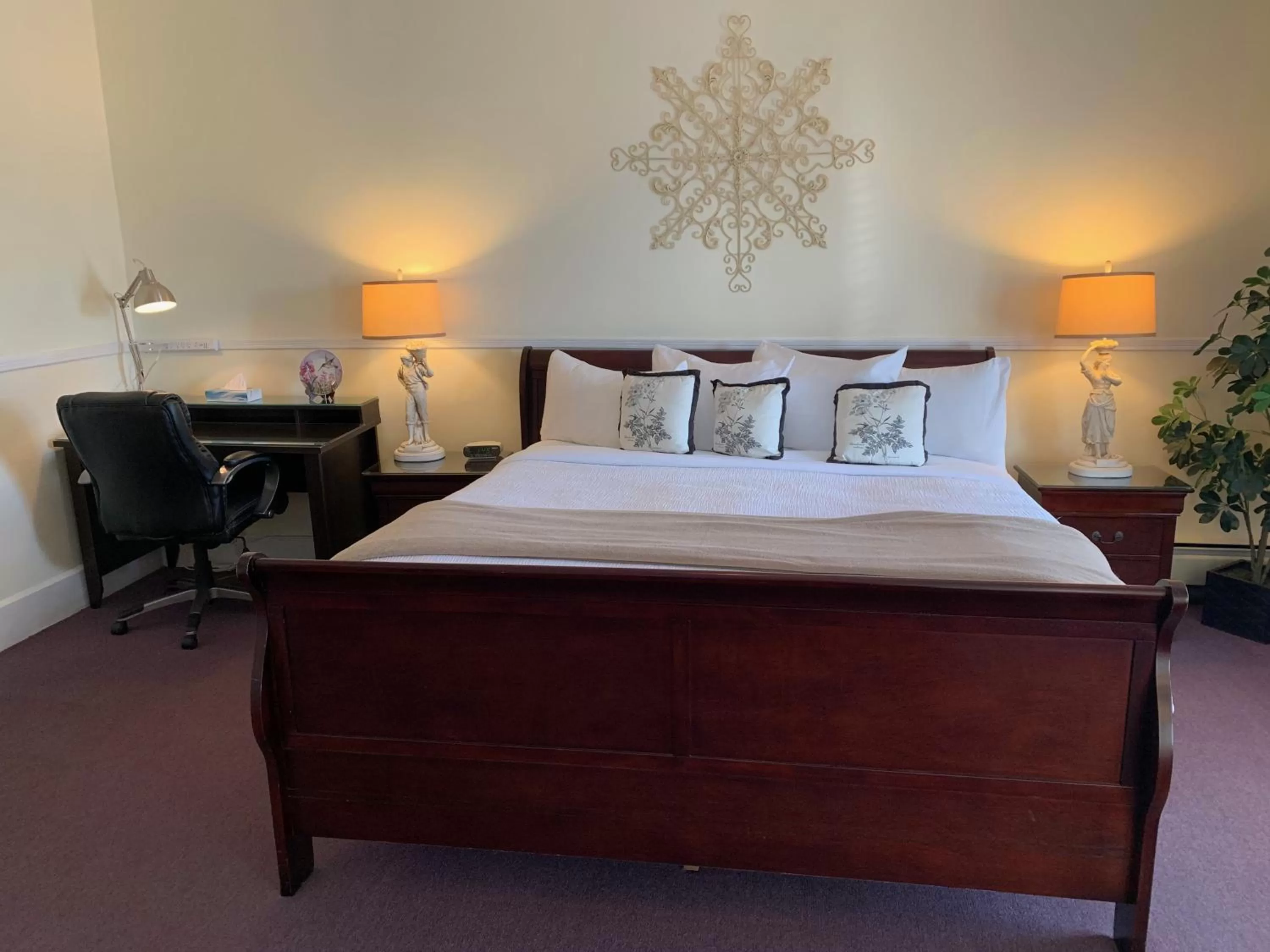 King Room in Kennedy House