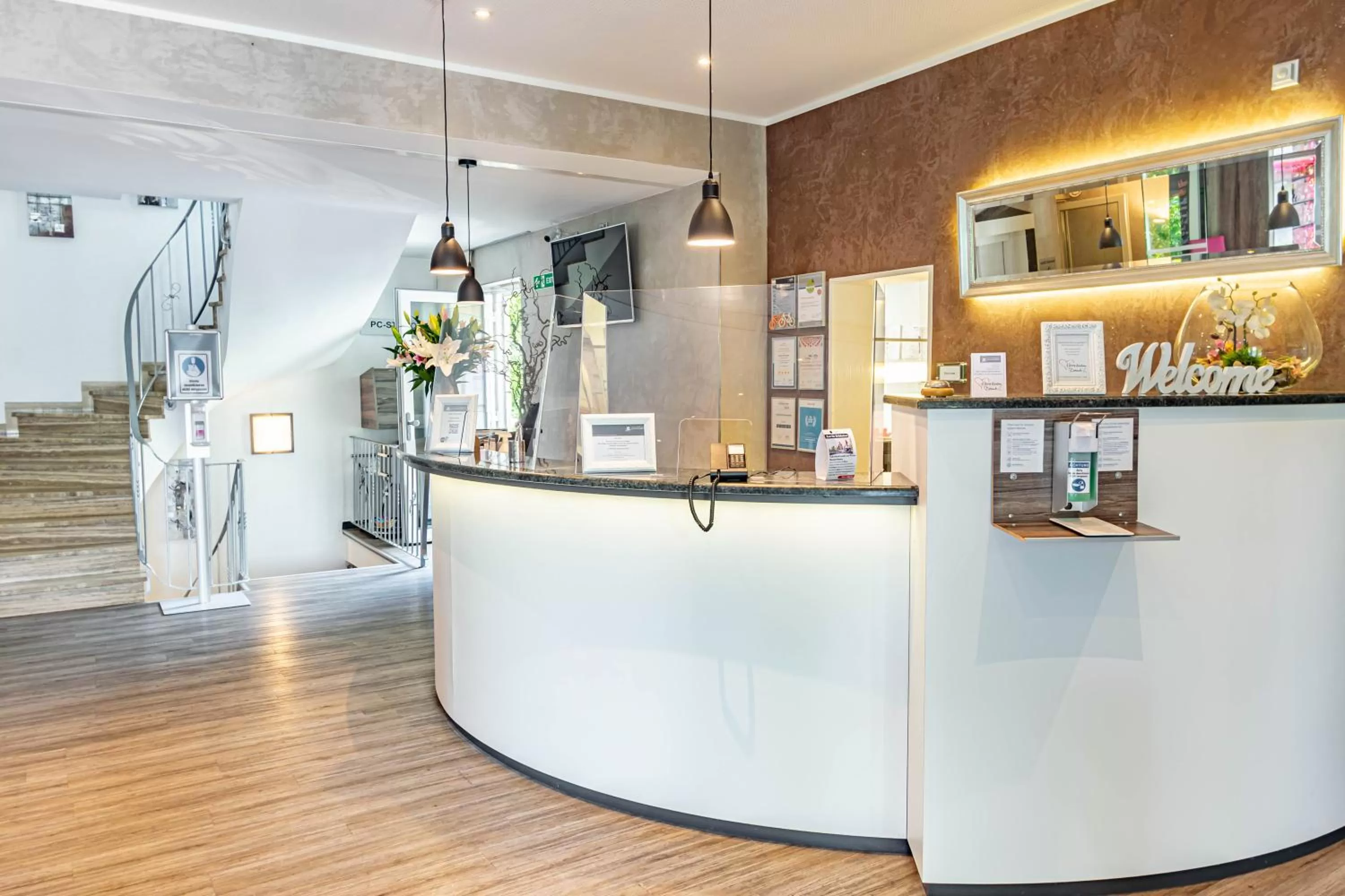 Lobby or reception in Parkhotel Sonnenberg