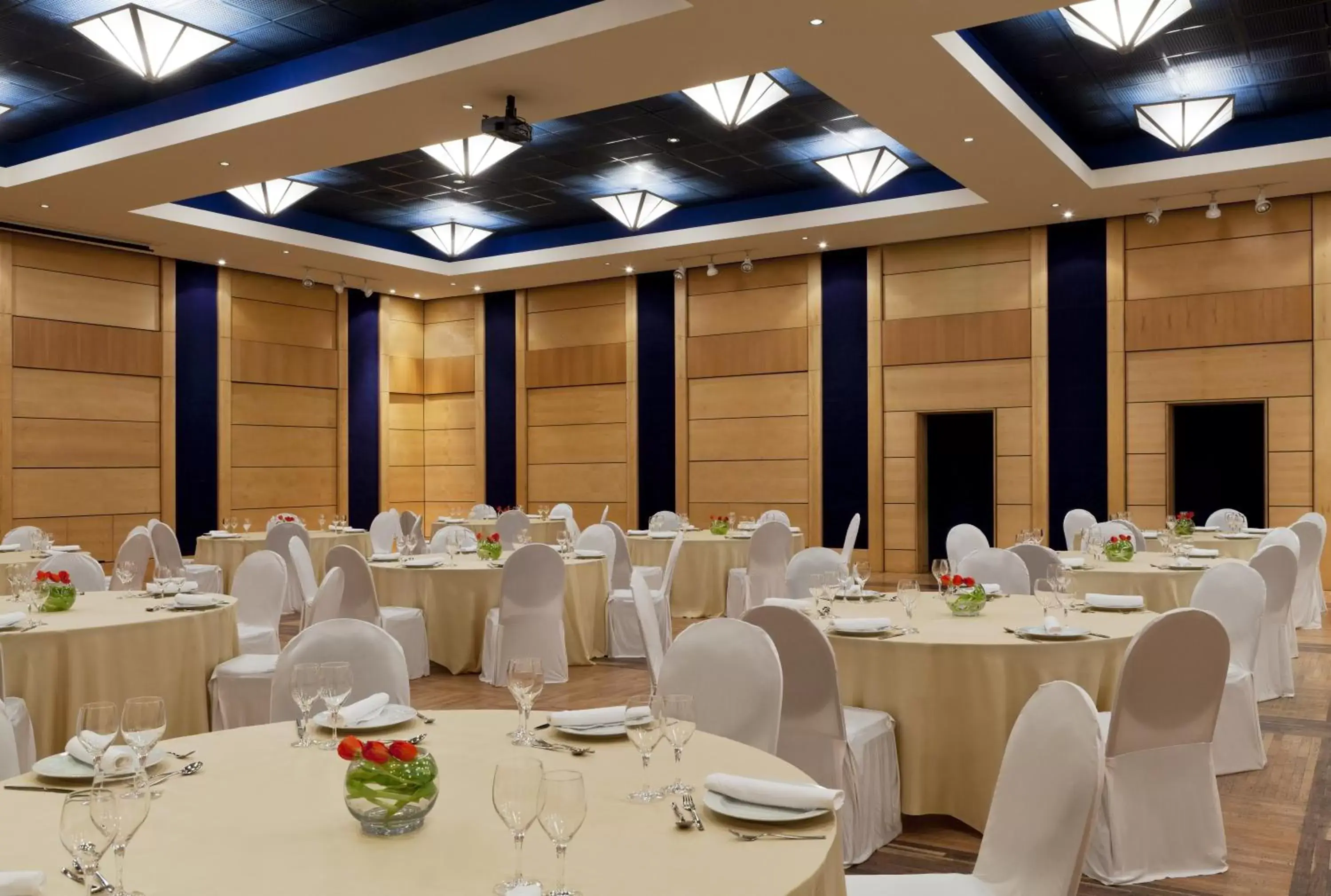 Business facilities, Banquet Facilities in Mak Albania Hotel