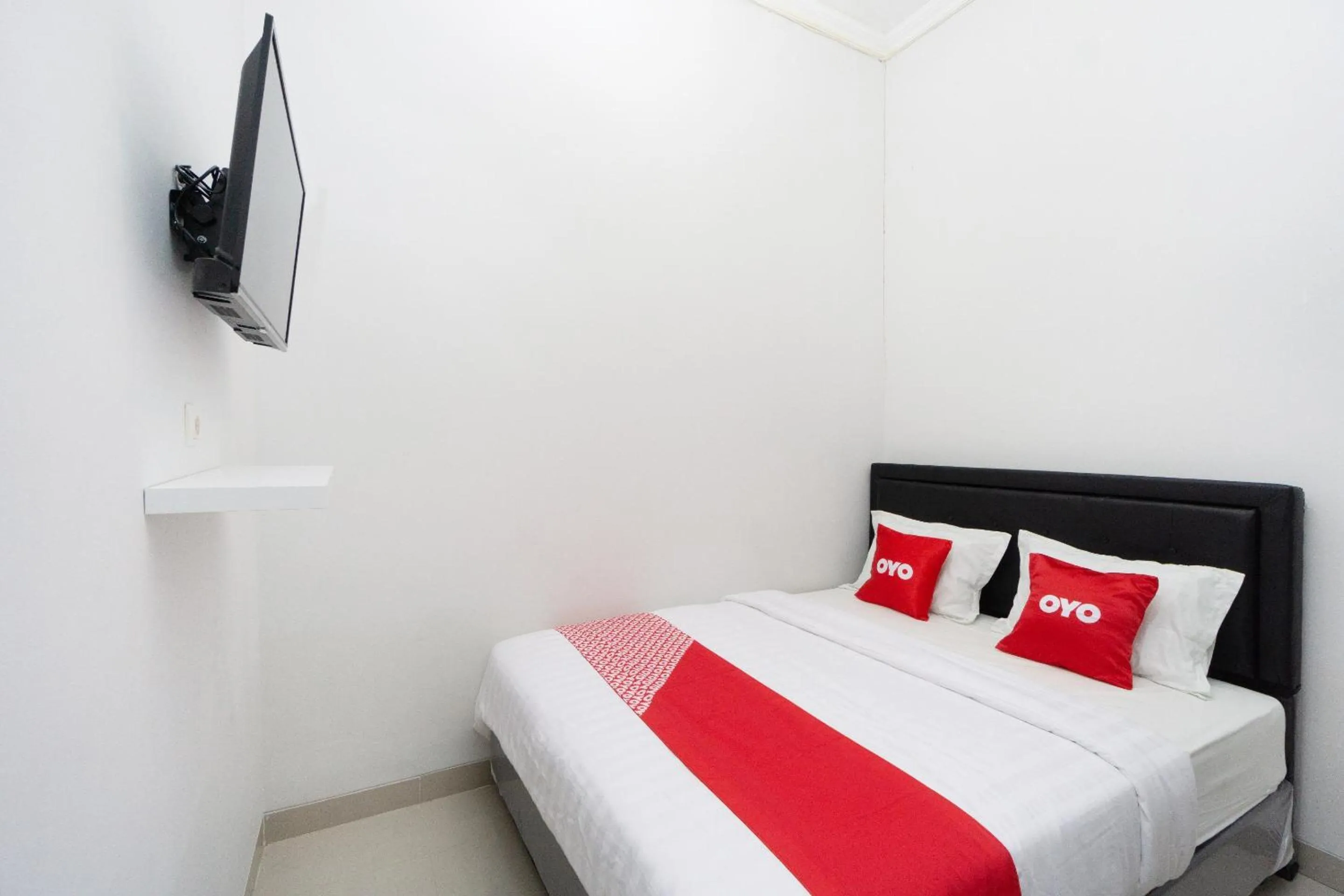 Standard Double Room in OYO 1846 The Ecovillage