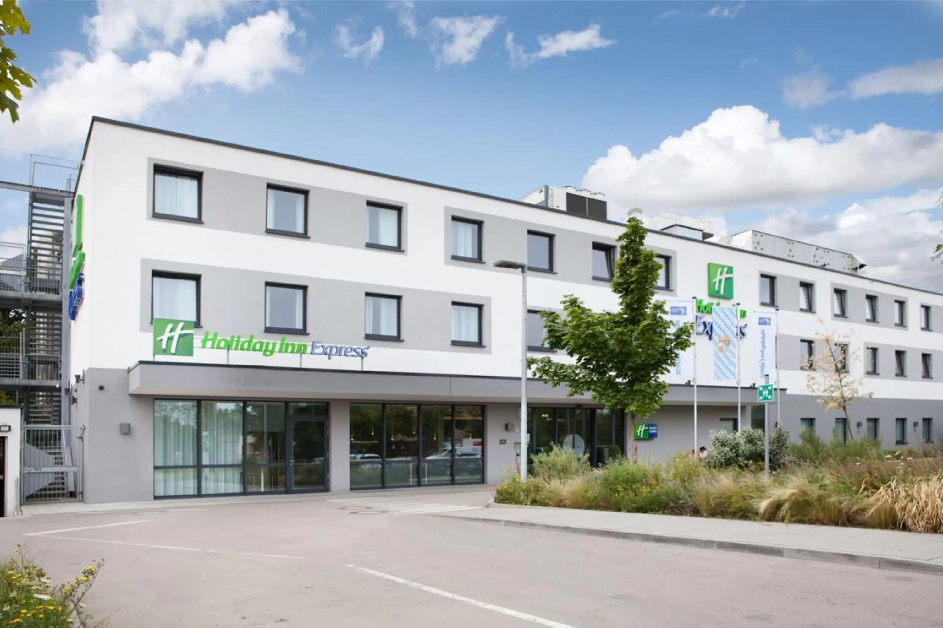 Property Building in Holiday Inn Express Munich - Olympiapark, an IHG Hotel