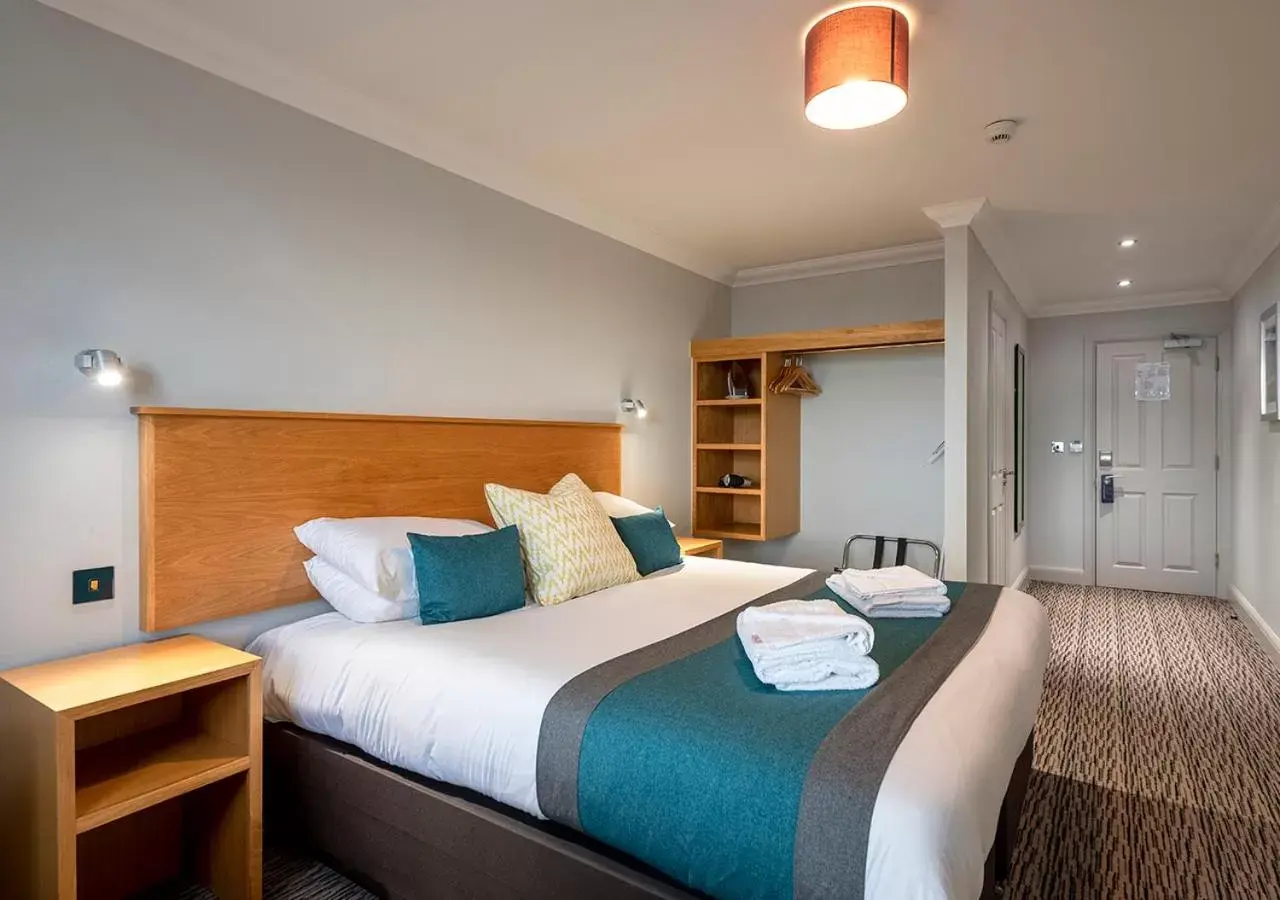 Bed in Kingscliff Hotel