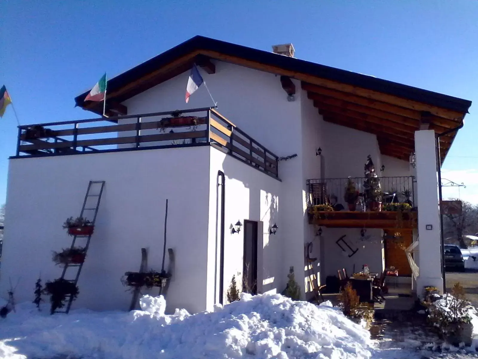 Winter in Bed and Breakfast Ca D'Pandin