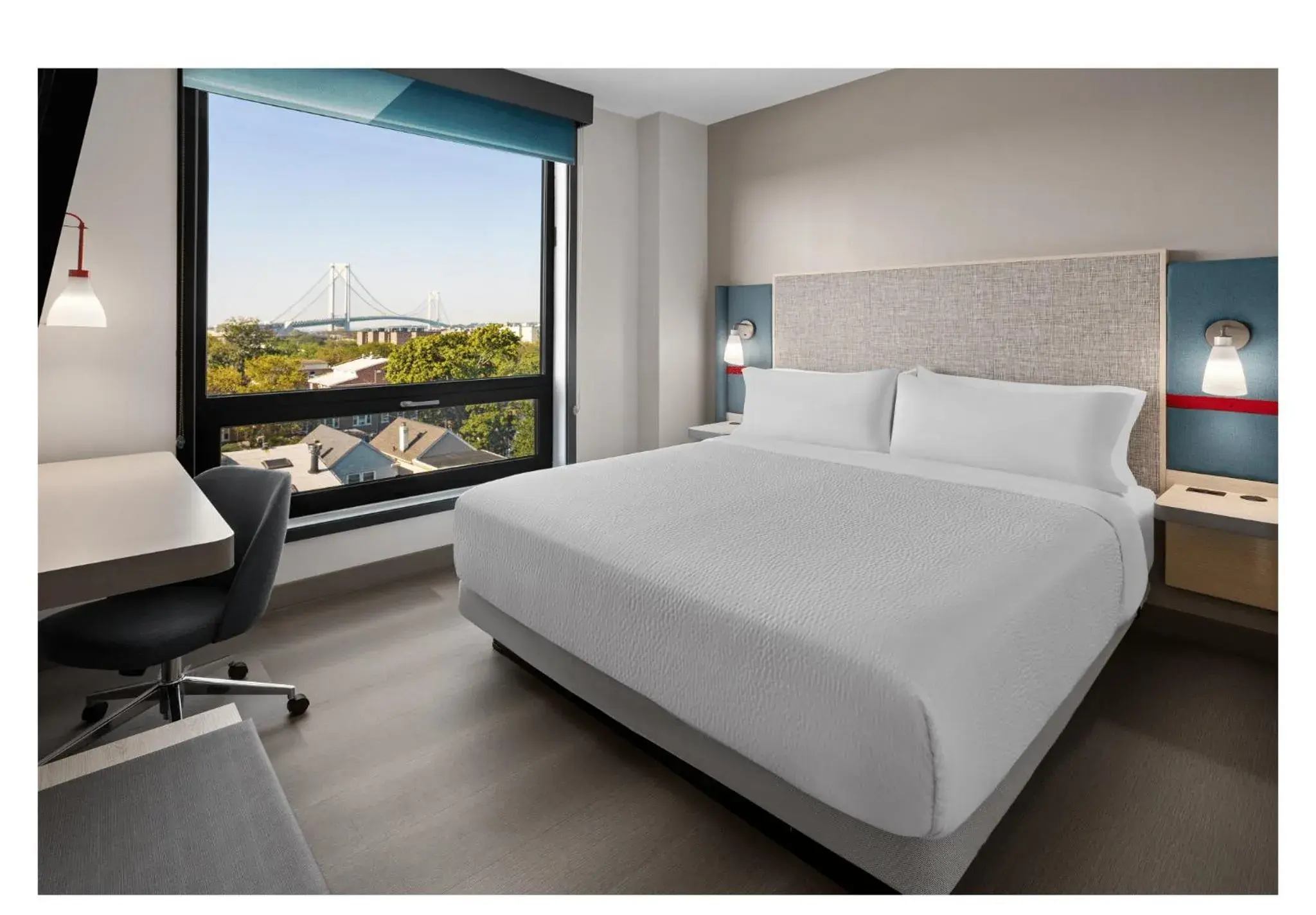 Bed in avid hotels - Brooklyn Dyker Heights, an IHG Hotel-BRAND NEW