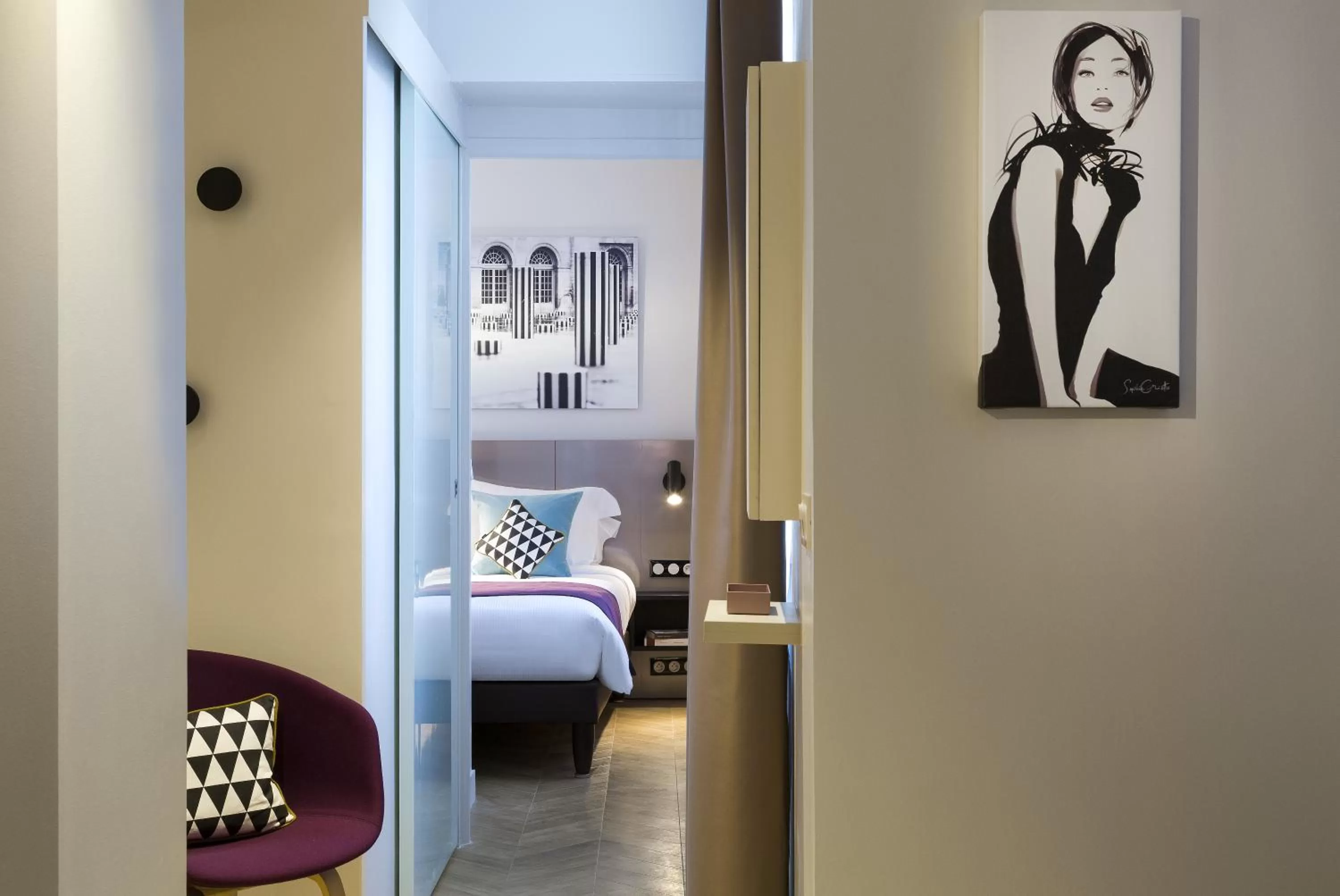 Bedroom, Bed in Citadines Opéra Paris