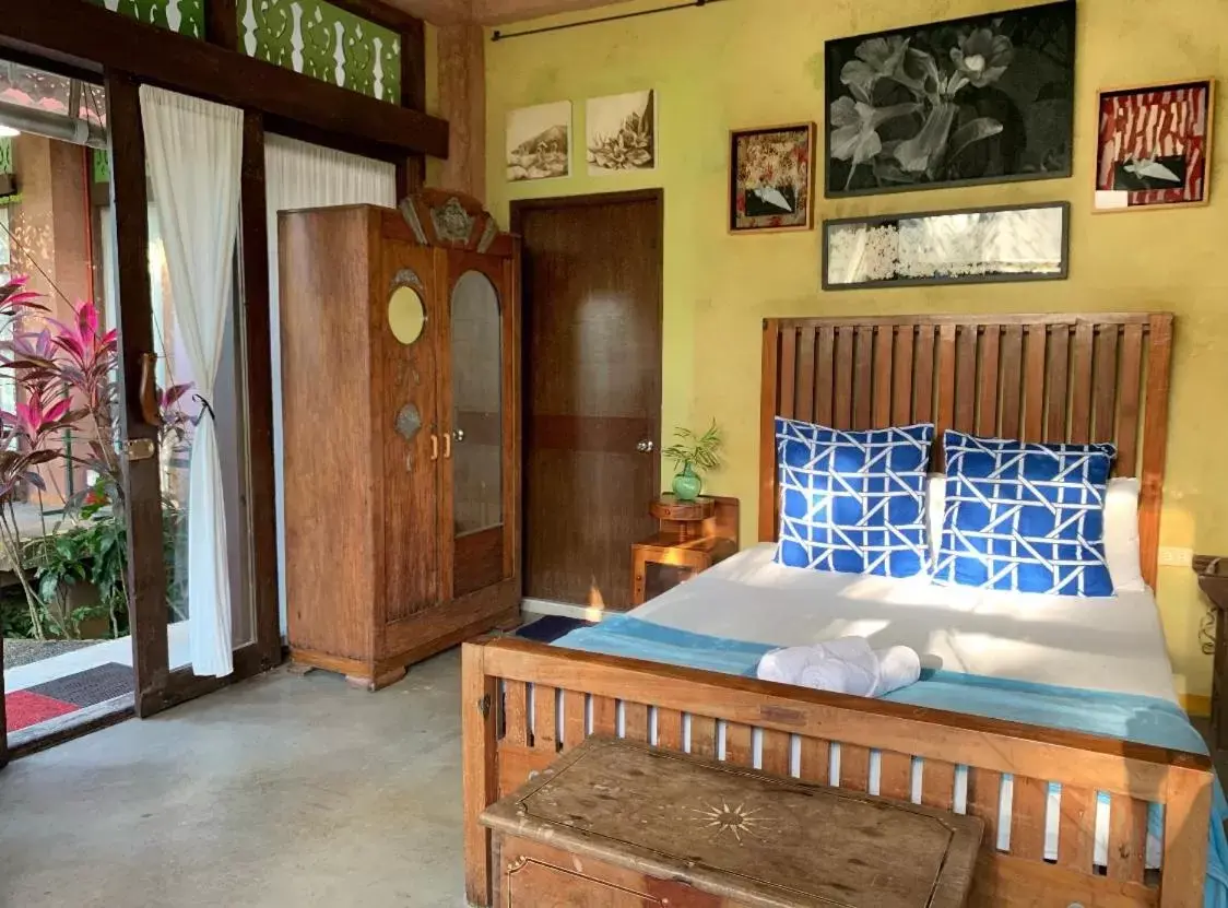 Queen Room with Garden View in Casa San Pablo B & B Queen Room with Garden View in Casa San Pablo B & B