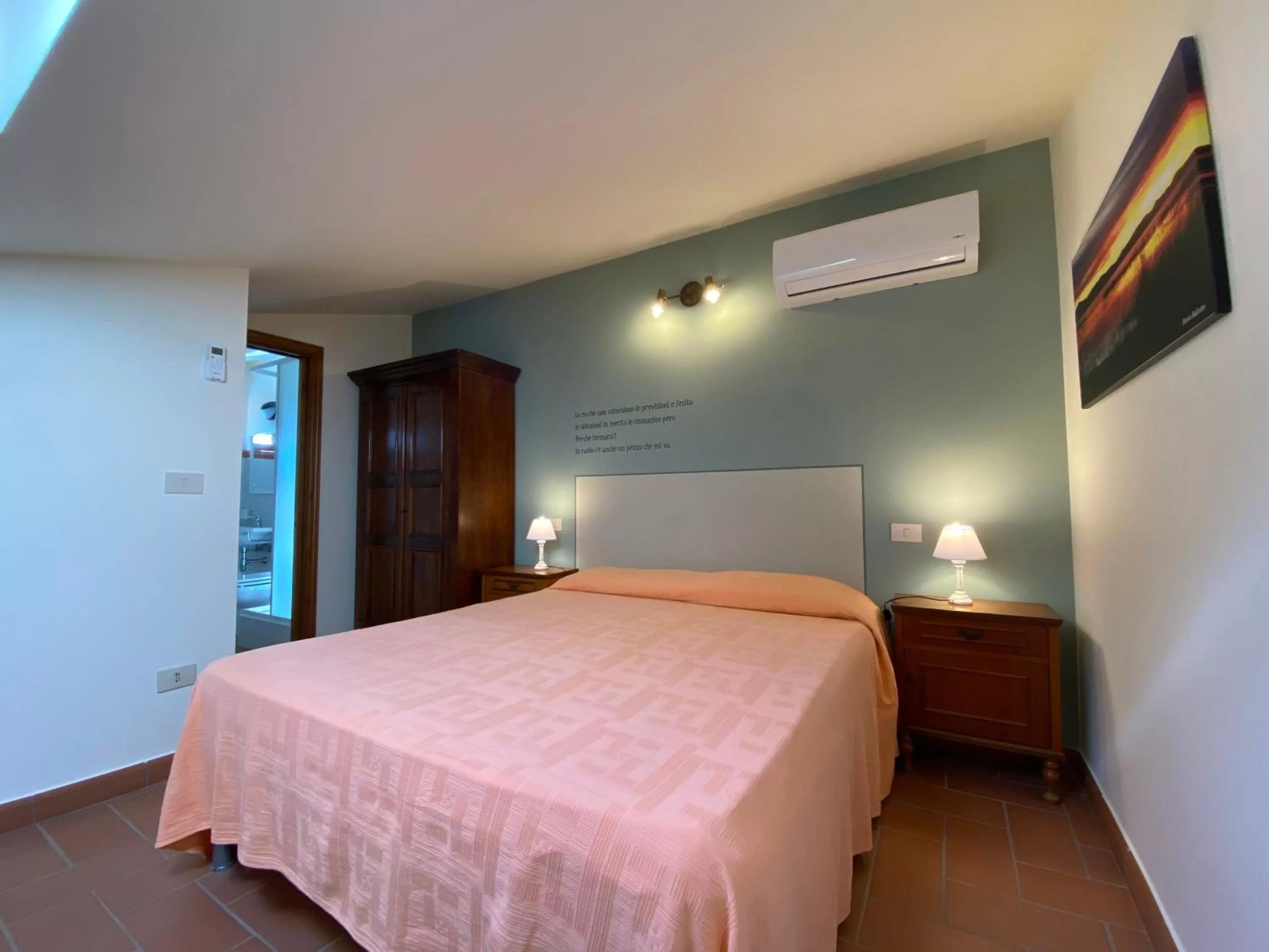 Bed in Tenuta Badia '99