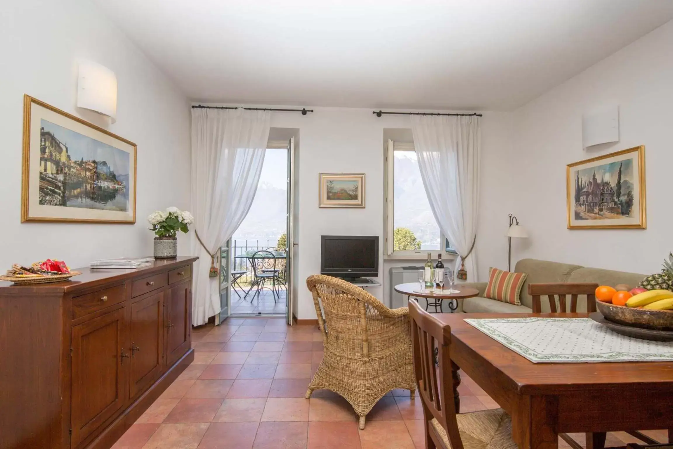 Living room, Seating Area in Il Poggio Di Bellagio