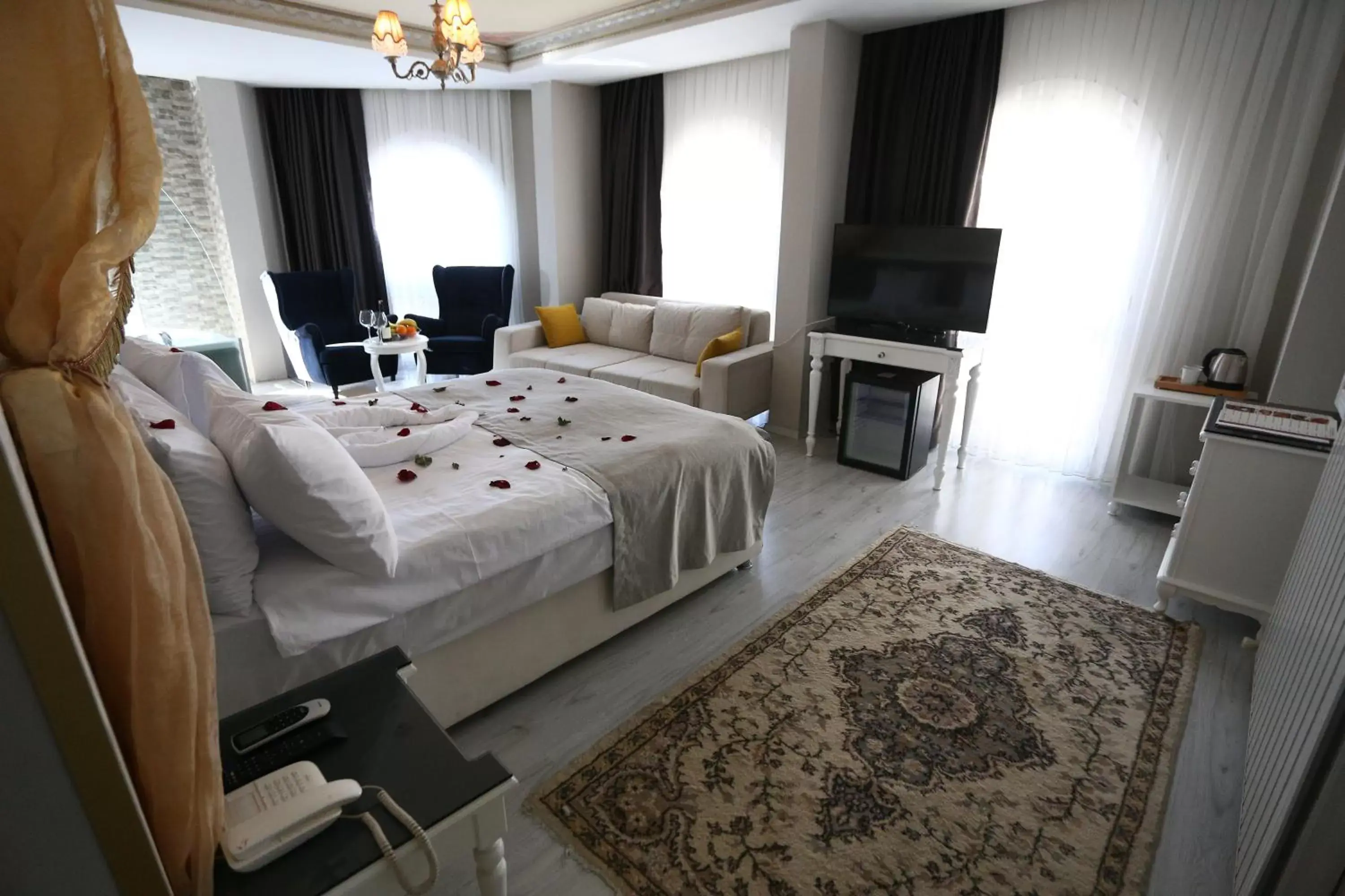 Photo of the whole room, Bed in Albatros Premier Hotel