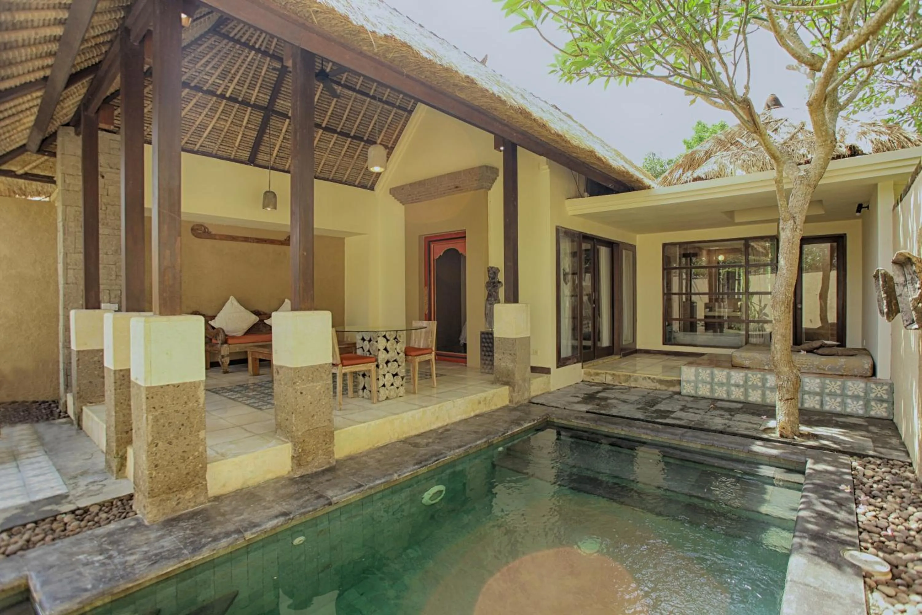 Property building in Visakha Sanur by Puri Signatures