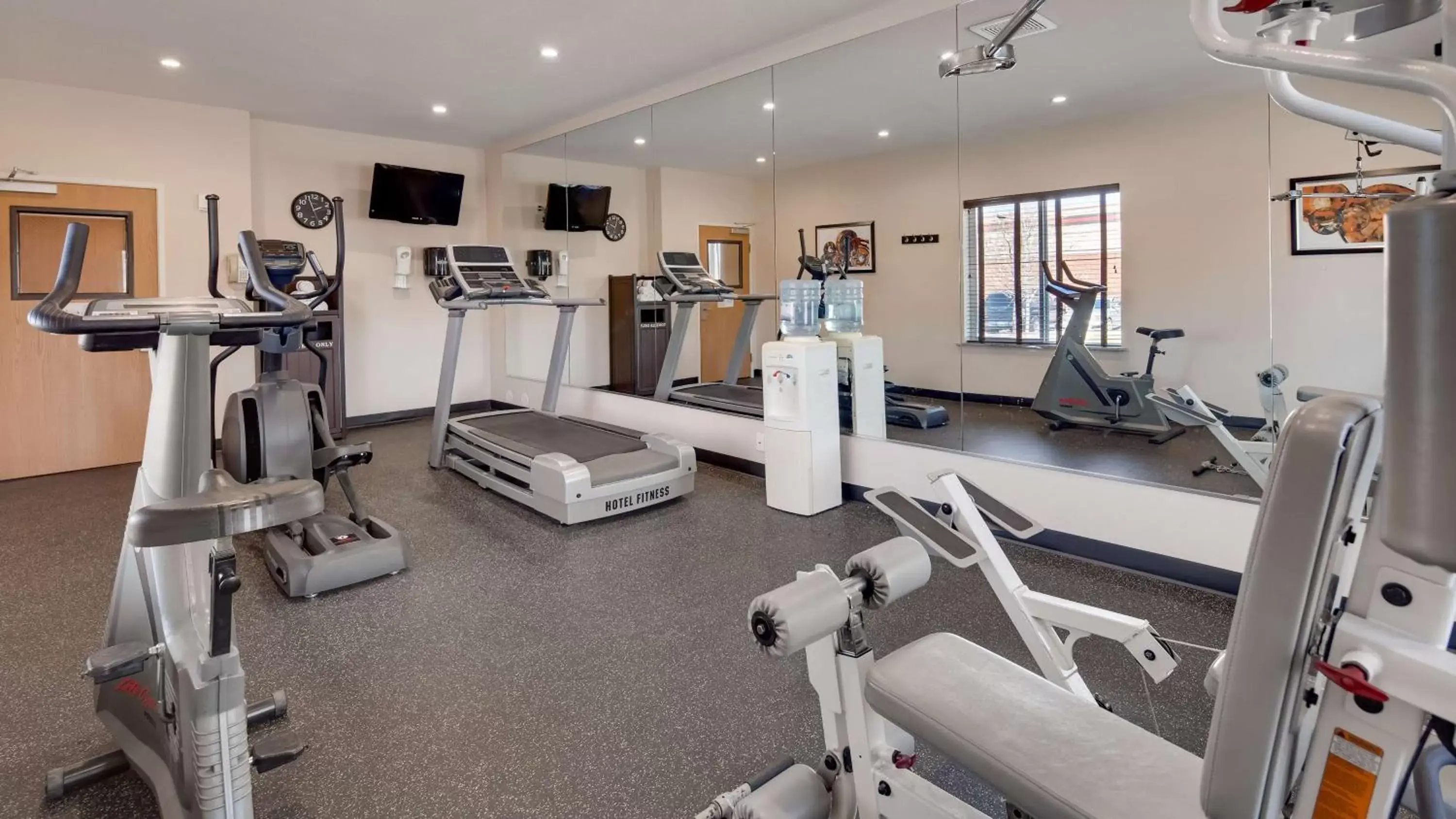 Fitness centre/facilities in Best Western Plus Gateway Inn & Suites - Aurora