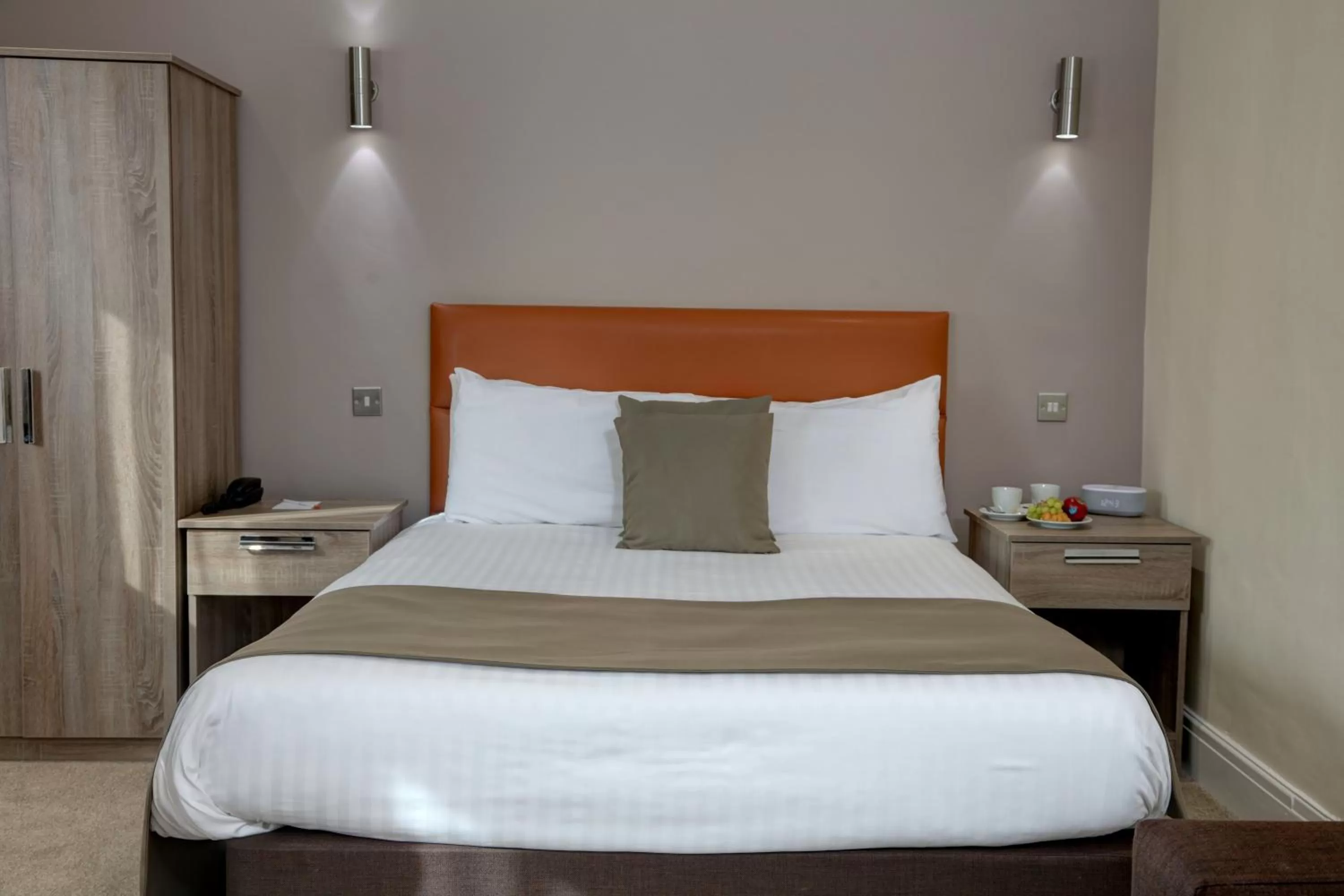 Bed in Best Western Bolholt Country Park Hotel