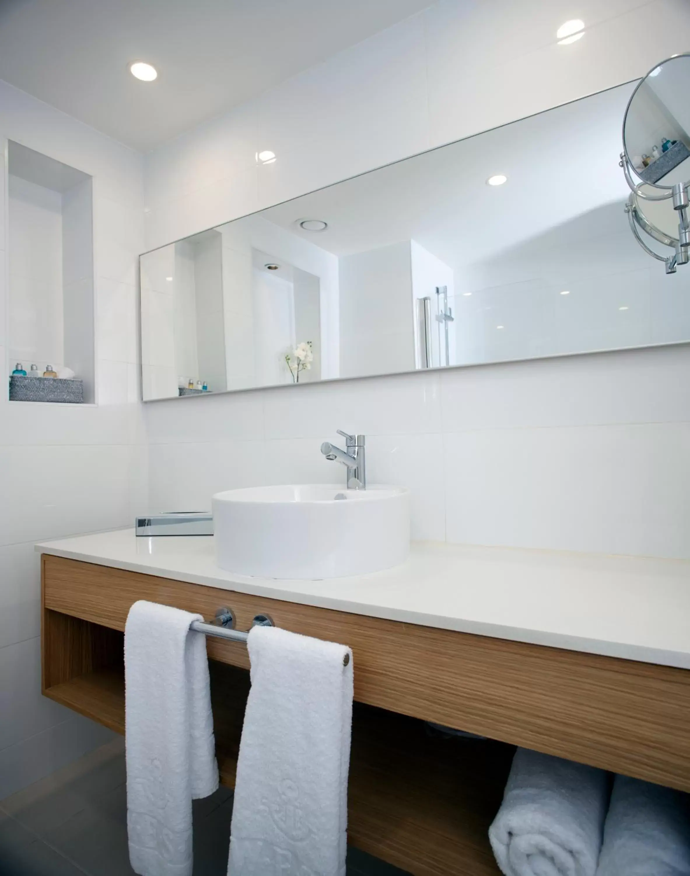 Bathroom in West All Suites Hotel Ashdod