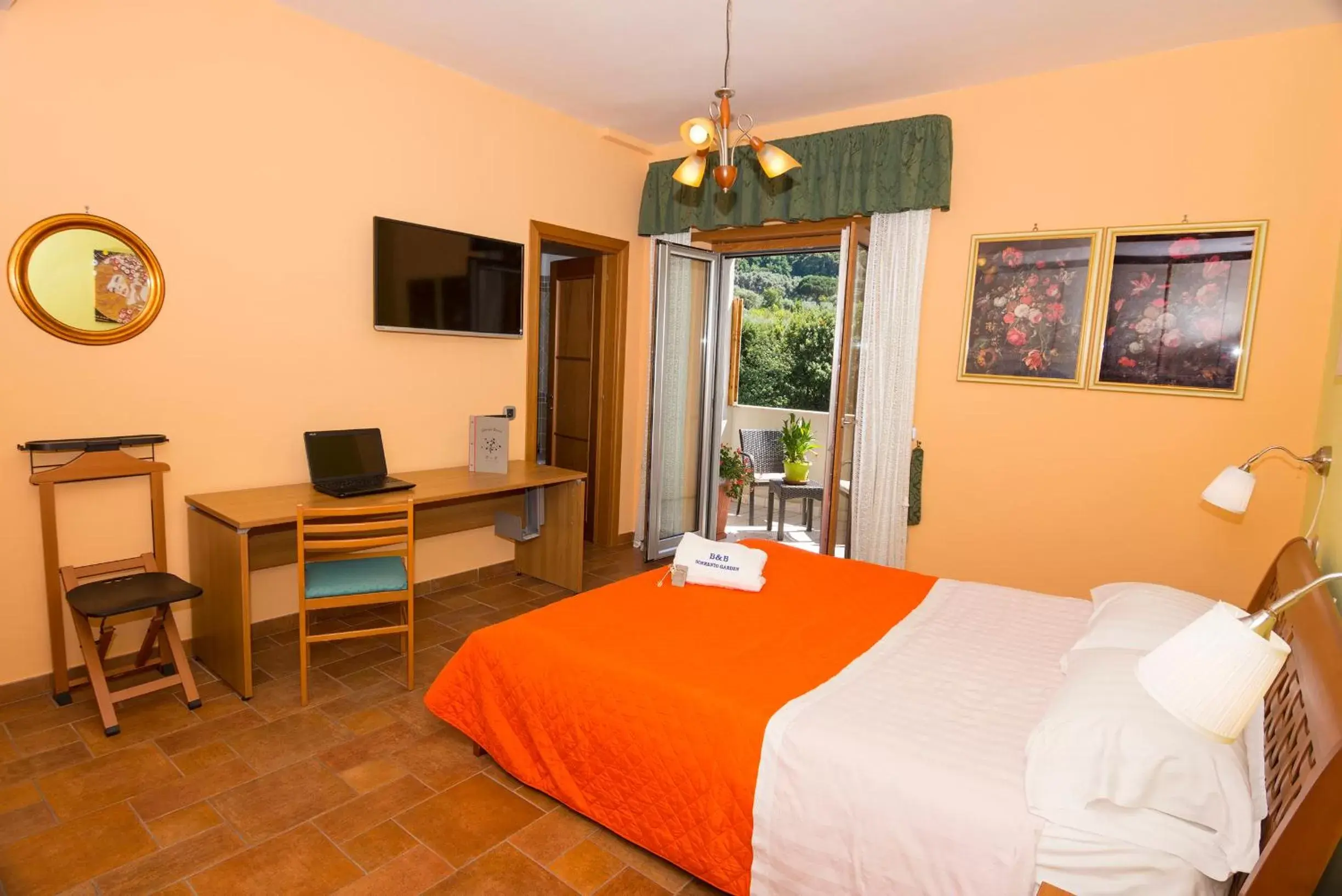 Double Room in b&b Sorrento Garden Double Room in b&b Sorrento Garden